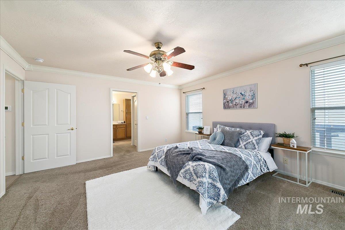 629 N Sterling