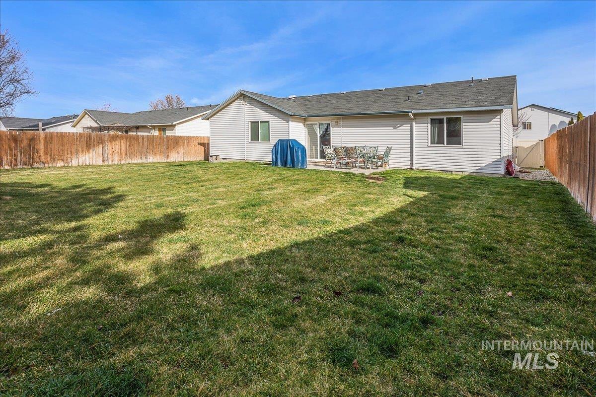 291 E Harris Hawk Dr