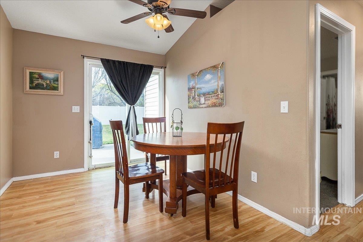 291 E Harris Hawk Dr