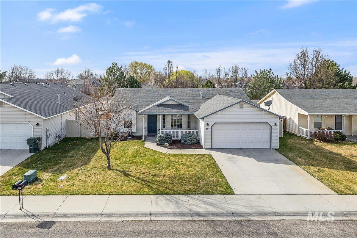 291 E Harris Hawk Dr