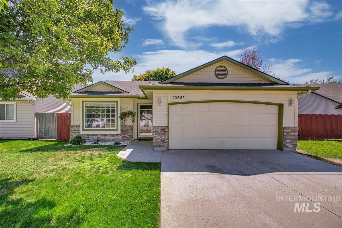 10325 W Mossy Cup