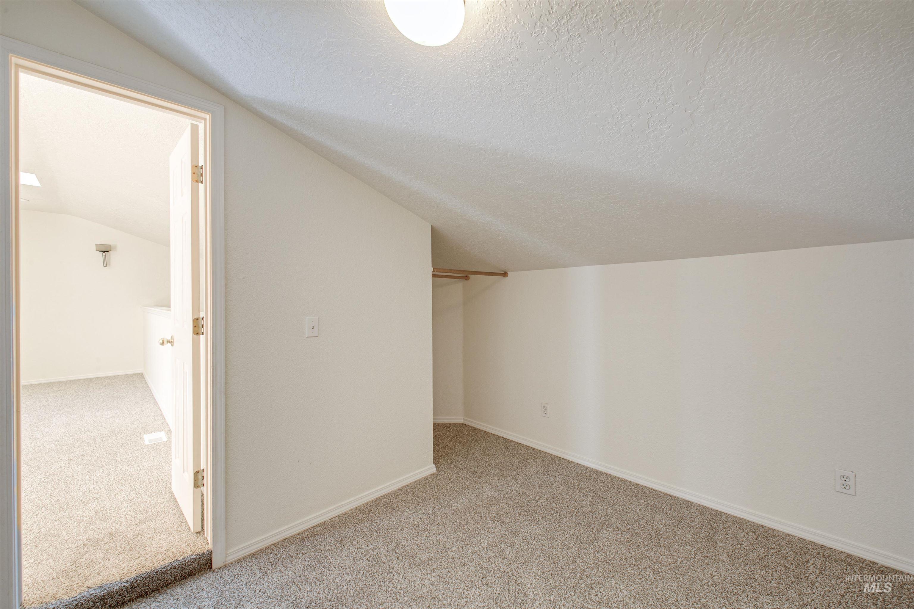 4688 N Hacienda Ave.