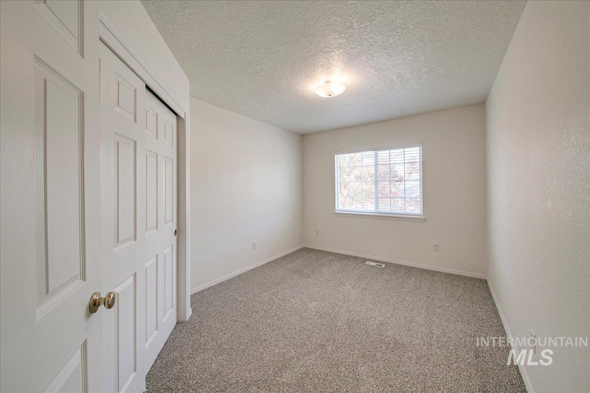 4688 N Hacienda Ave.