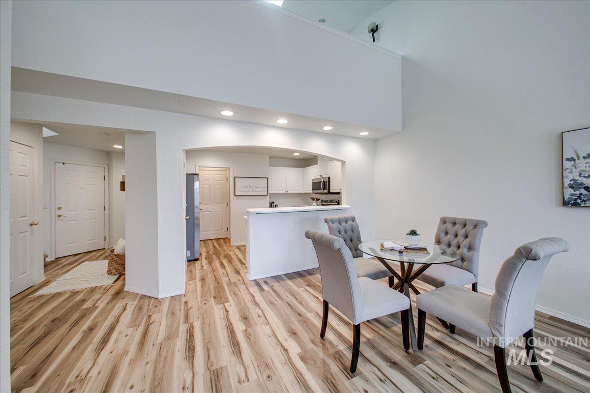 4688 N Hacienda Ave.