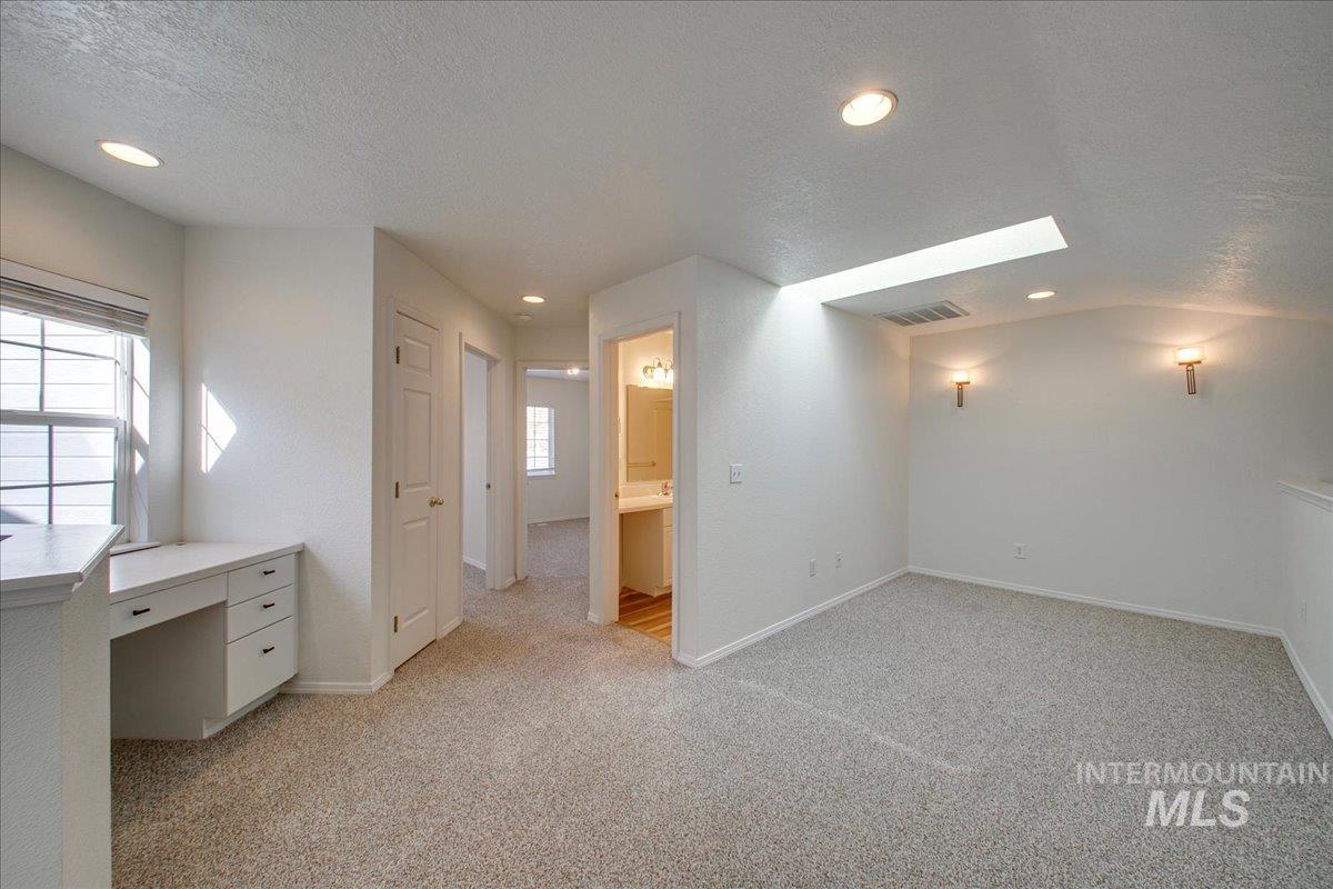 4688 N Hacienda Ave.