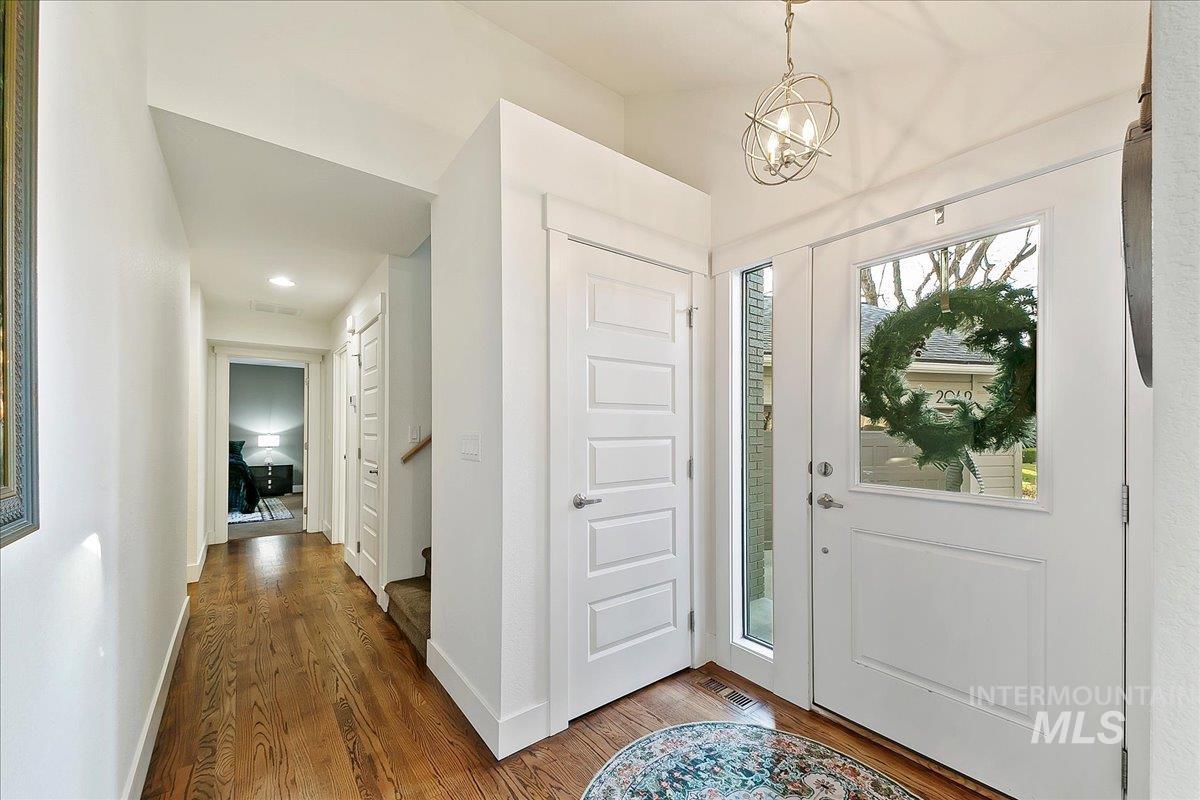 2069 S White Pine Ln.