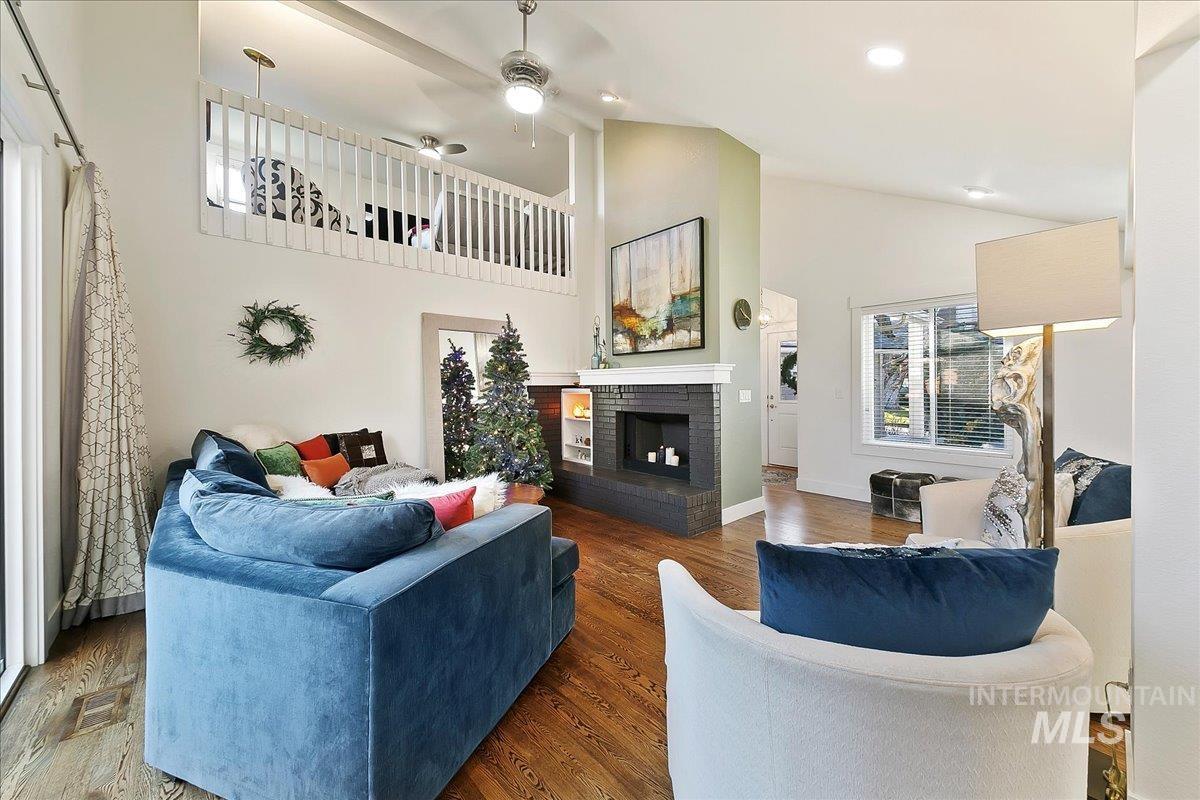 2069 S White Pine Ln.