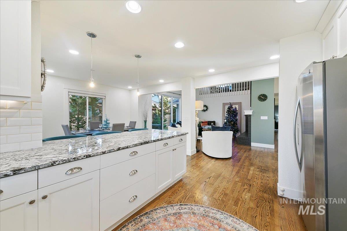 2069 S White Pine Ln.