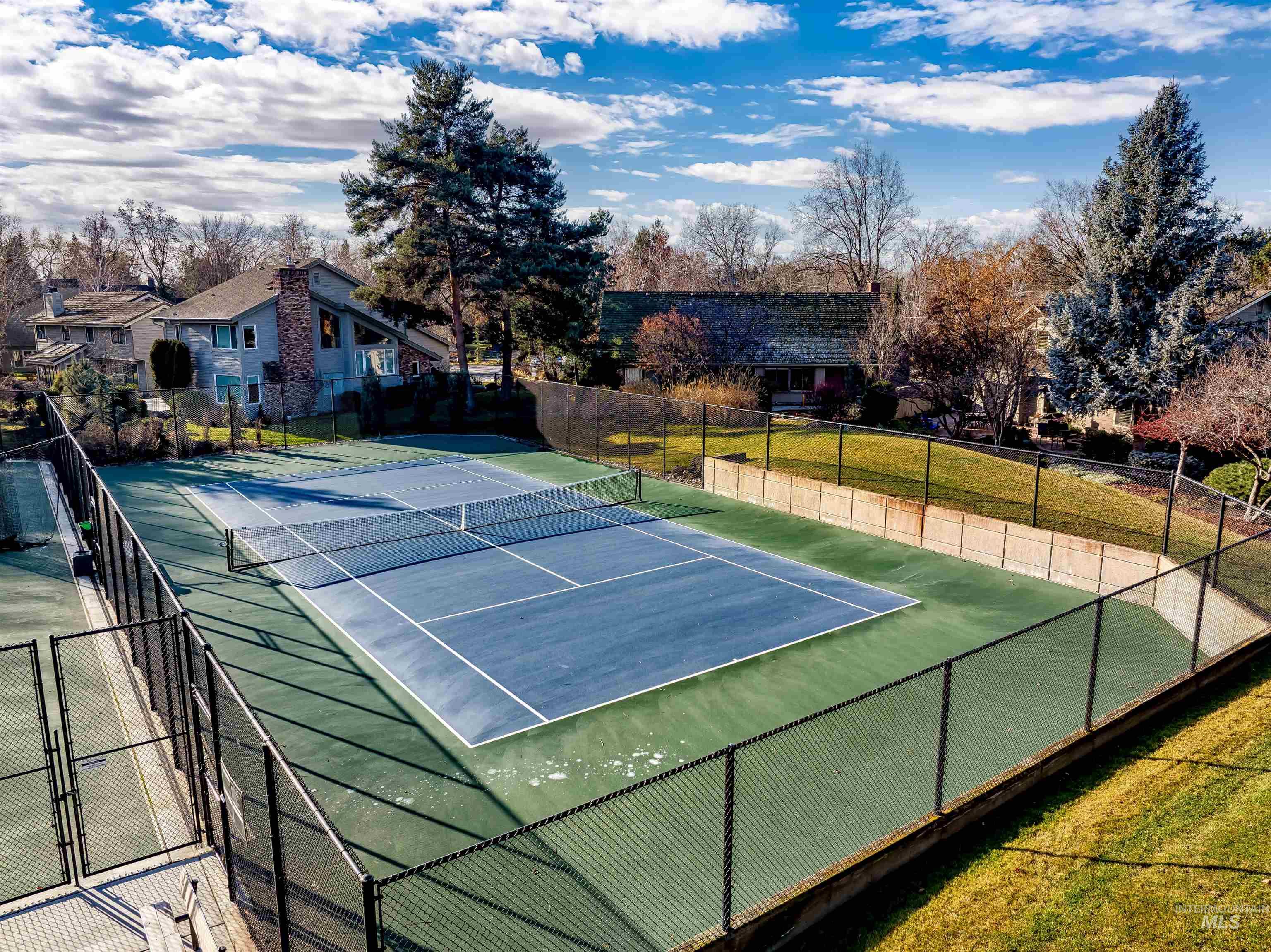 2069 S White Pine Ln.