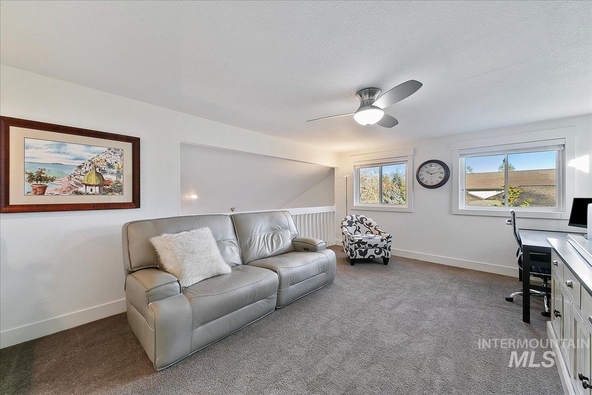 2069 S White Pine Ln.