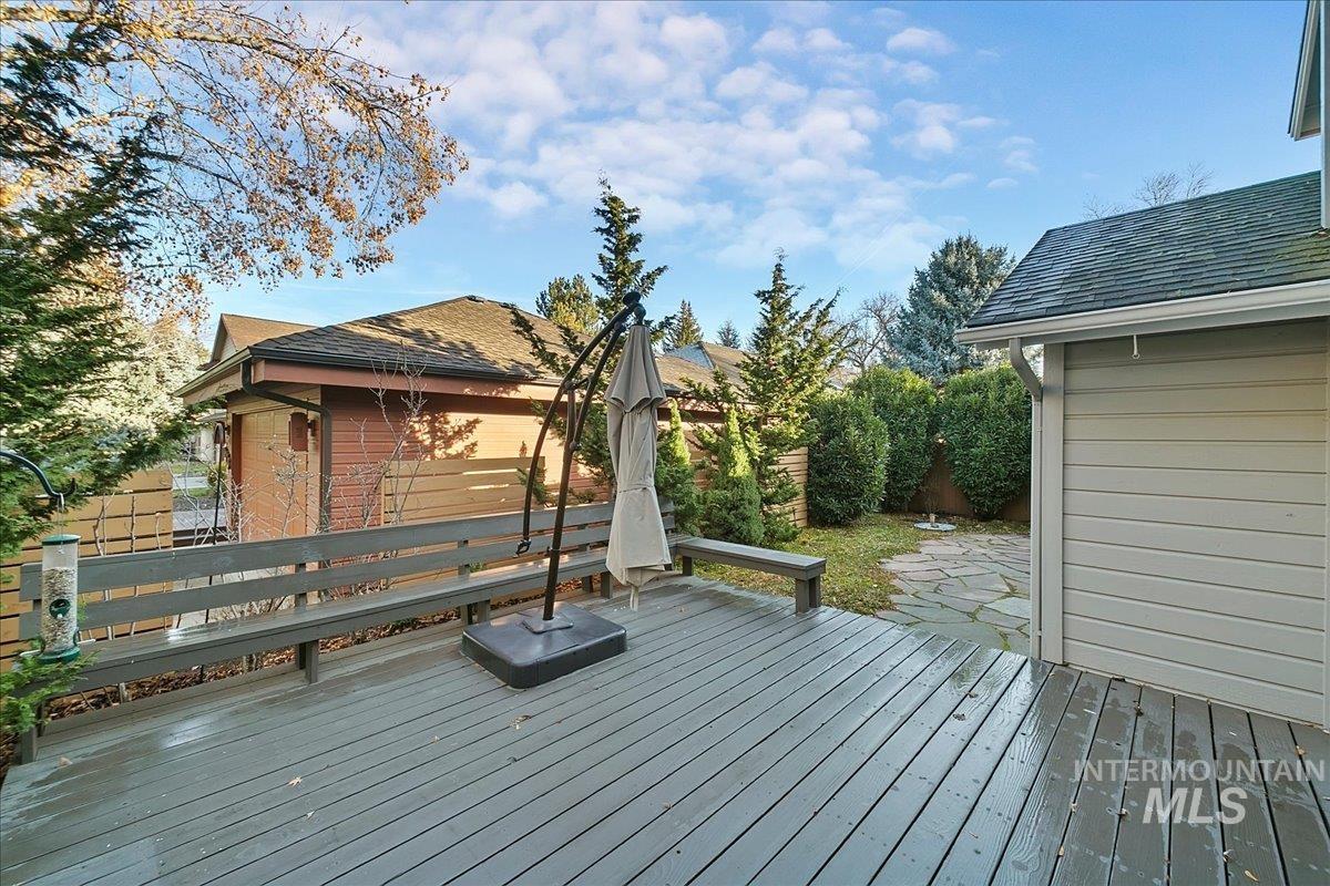 2069 S White Pine Ln.