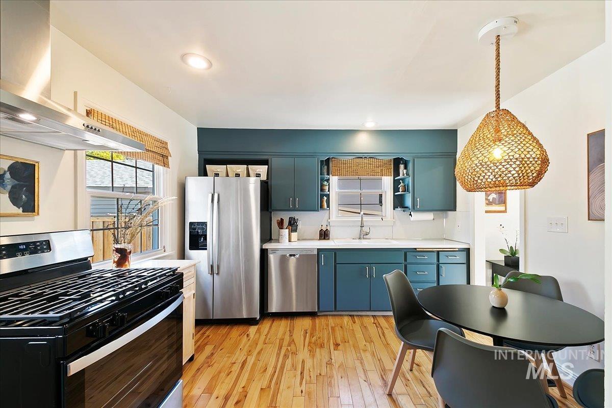 3106 W Good St.