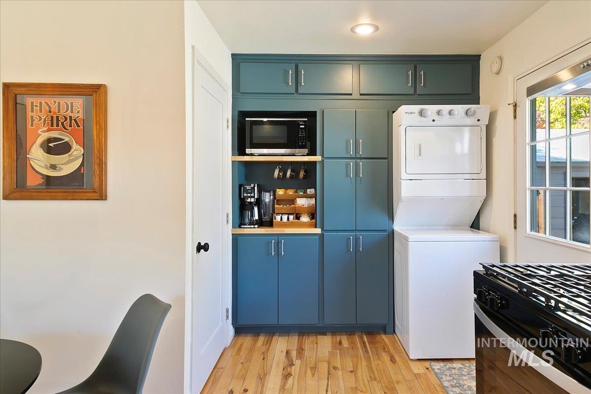 3106 W Good St.