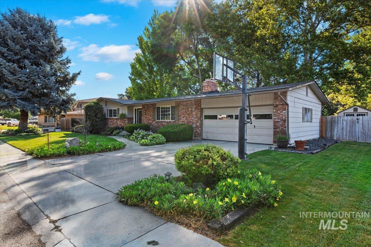 8707 W Stynbrook Dr.