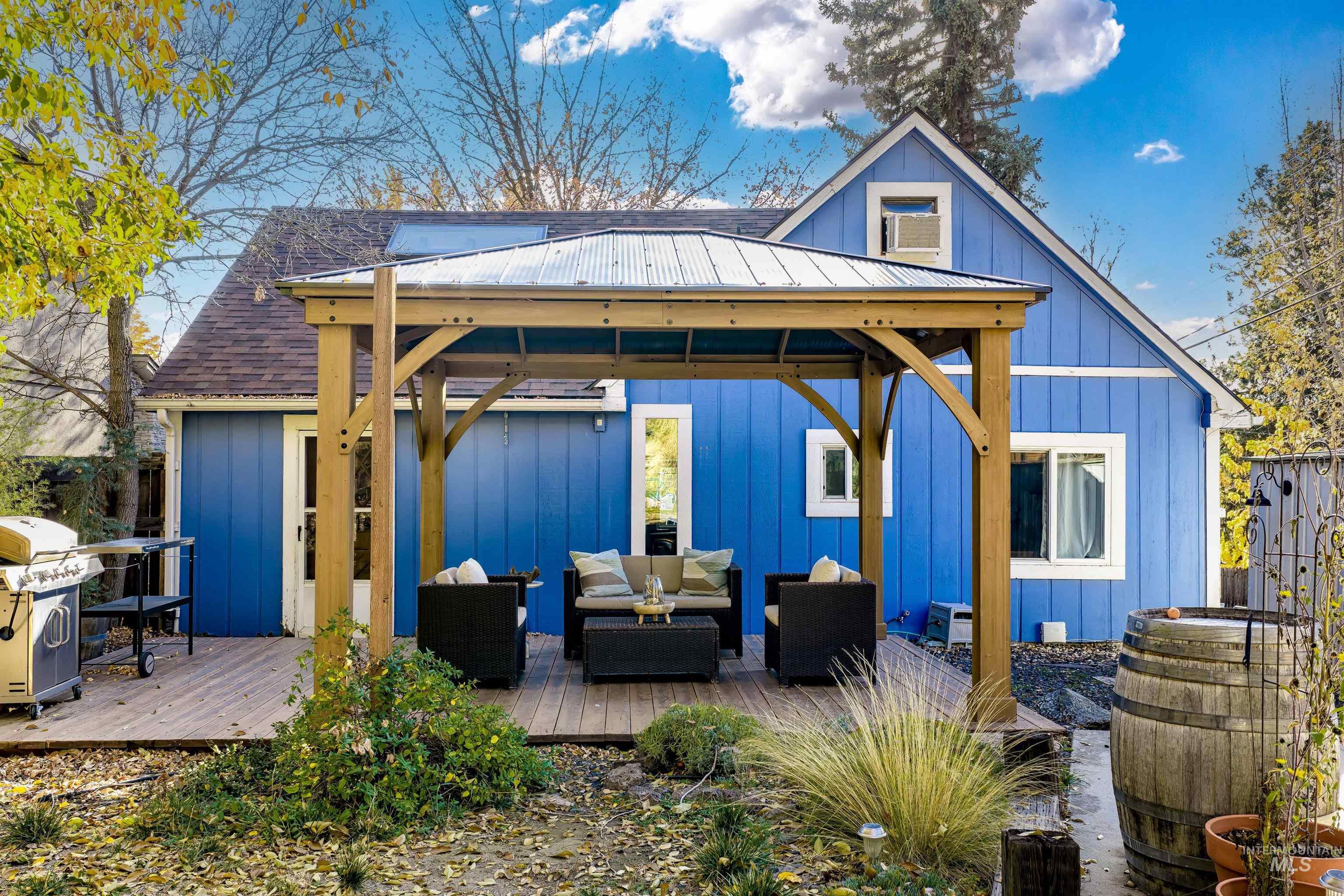 424 W Sherman Street