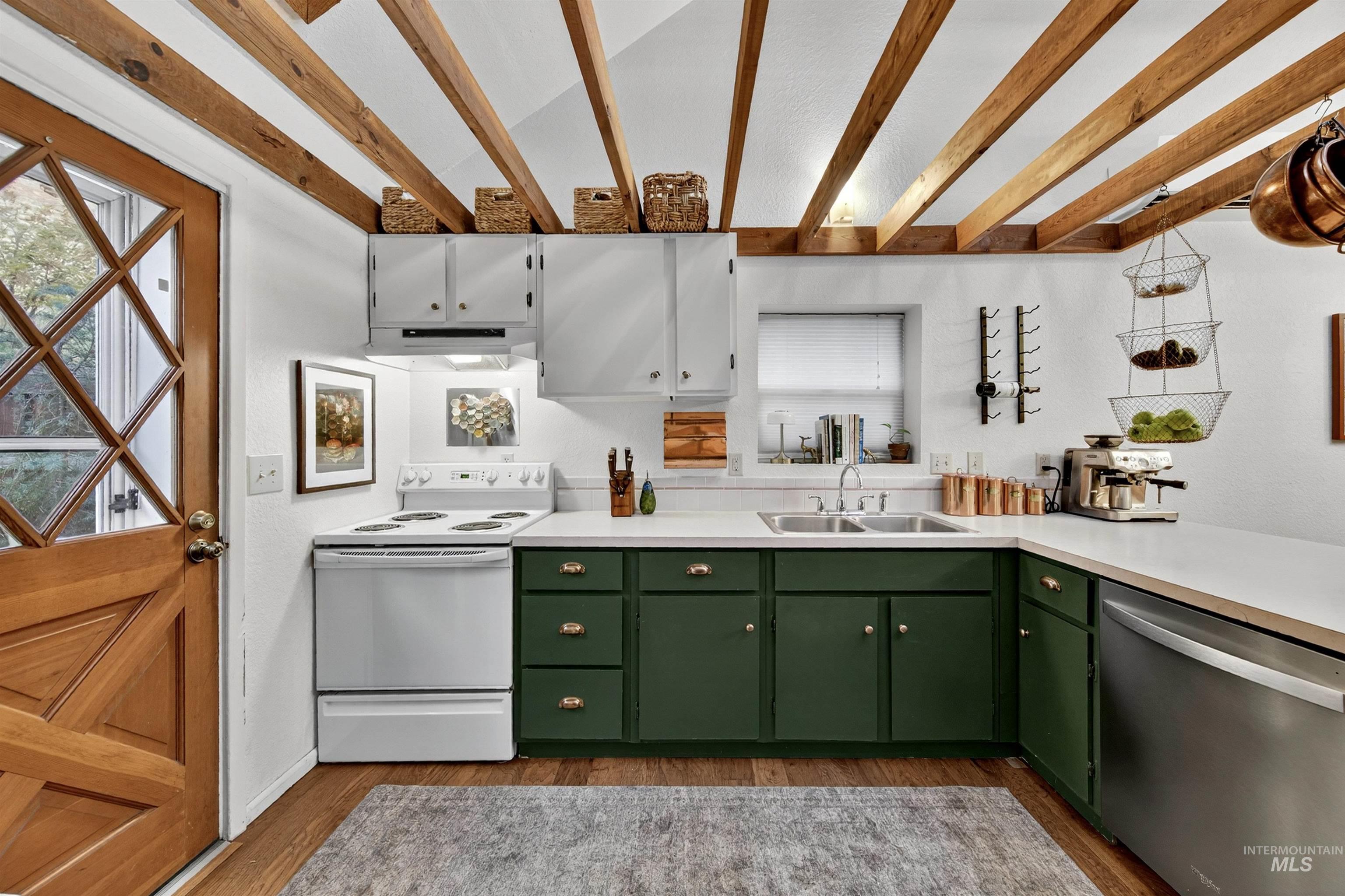 424 W Sherman Street