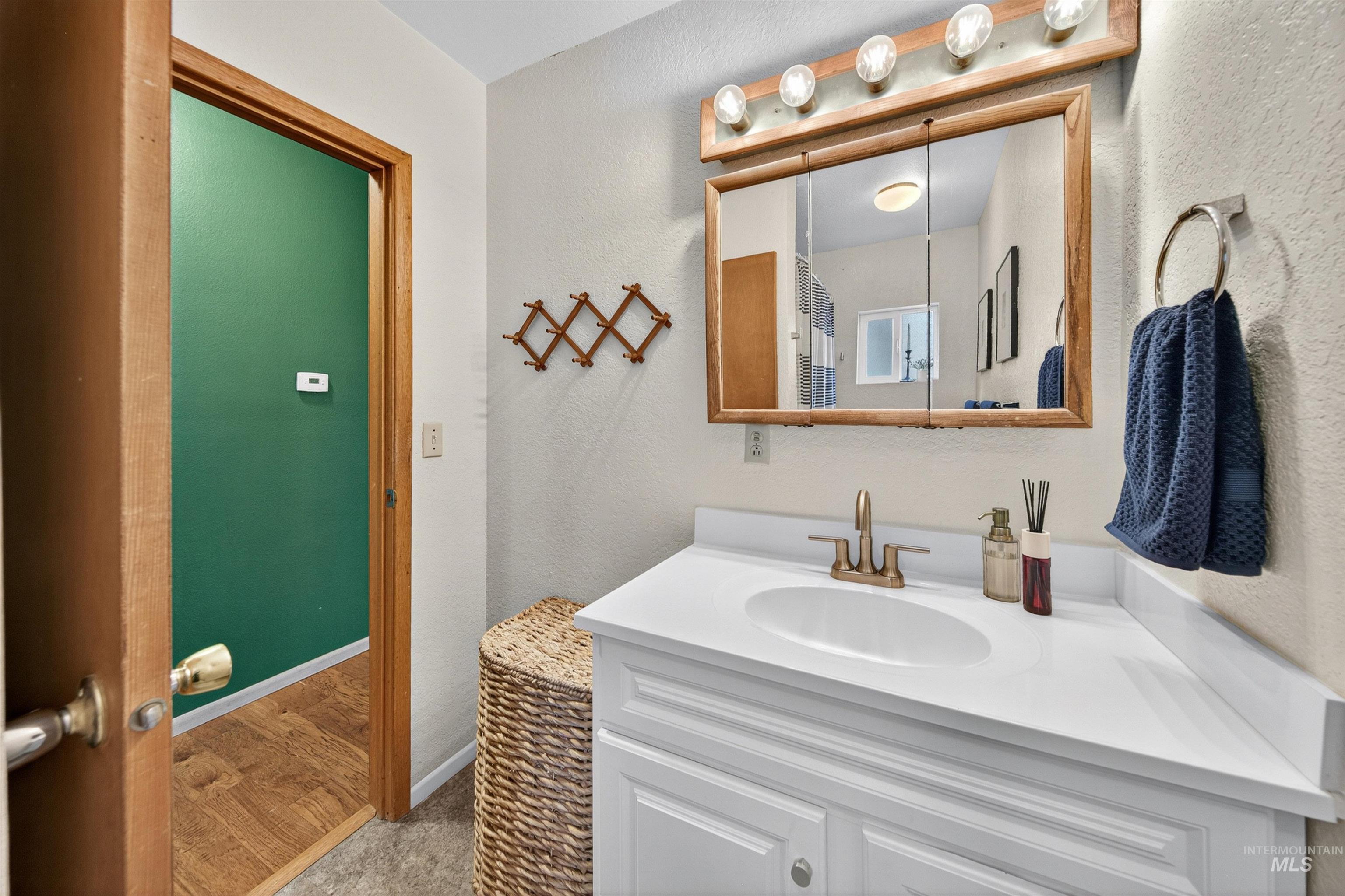 424 W Sherman Street