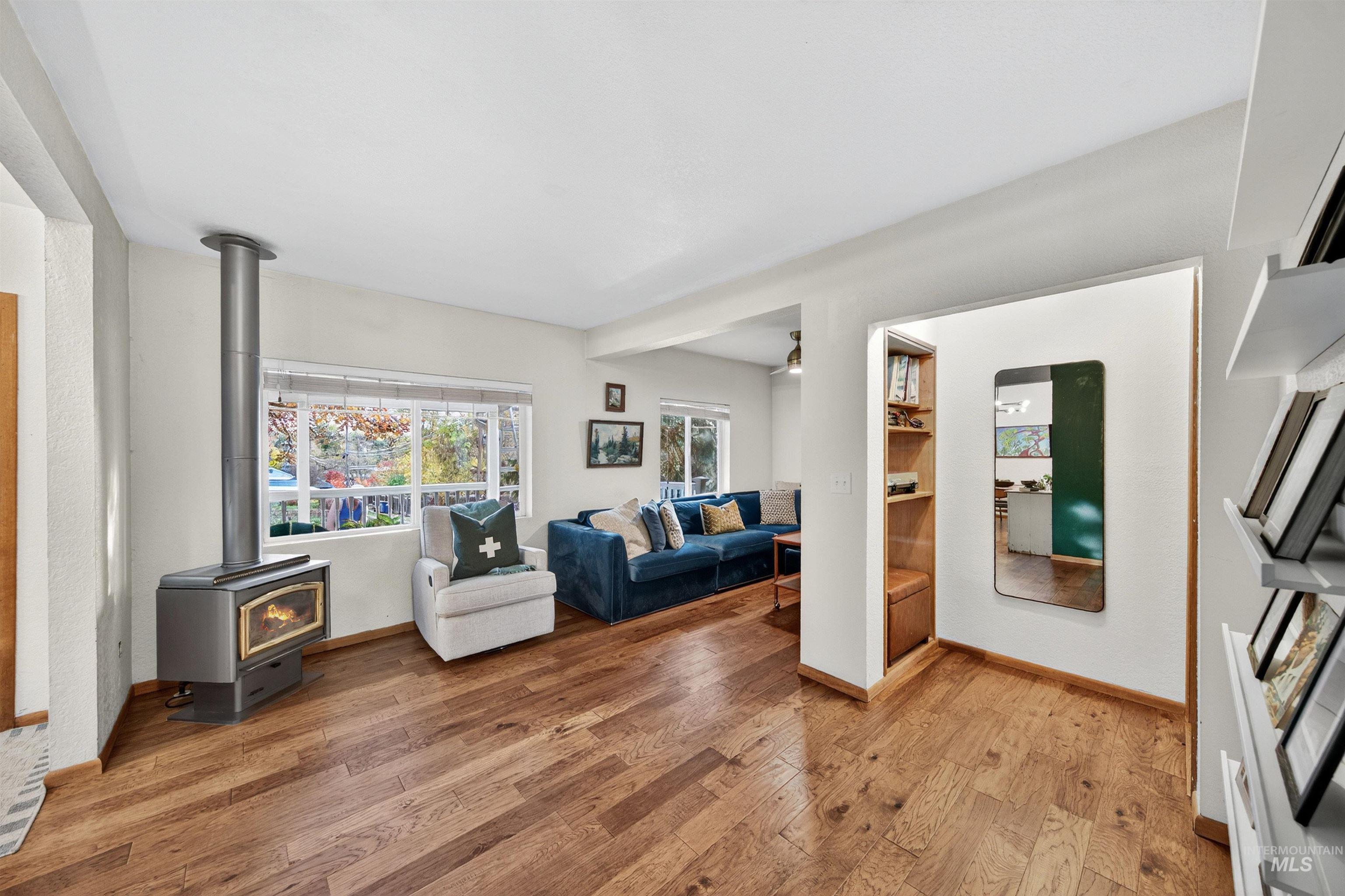 424 W Sherman Street