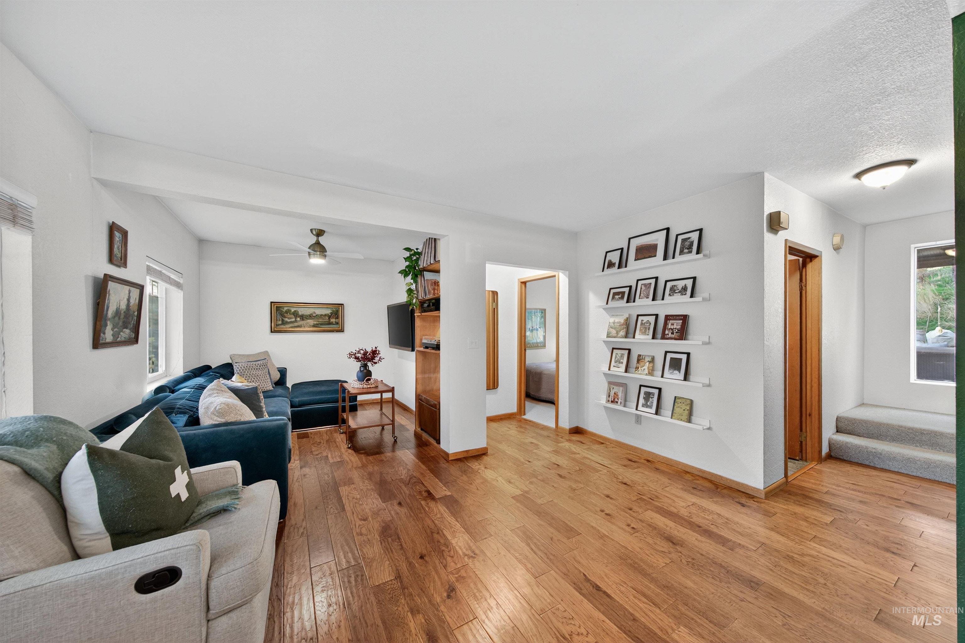 424 W Sherman Street