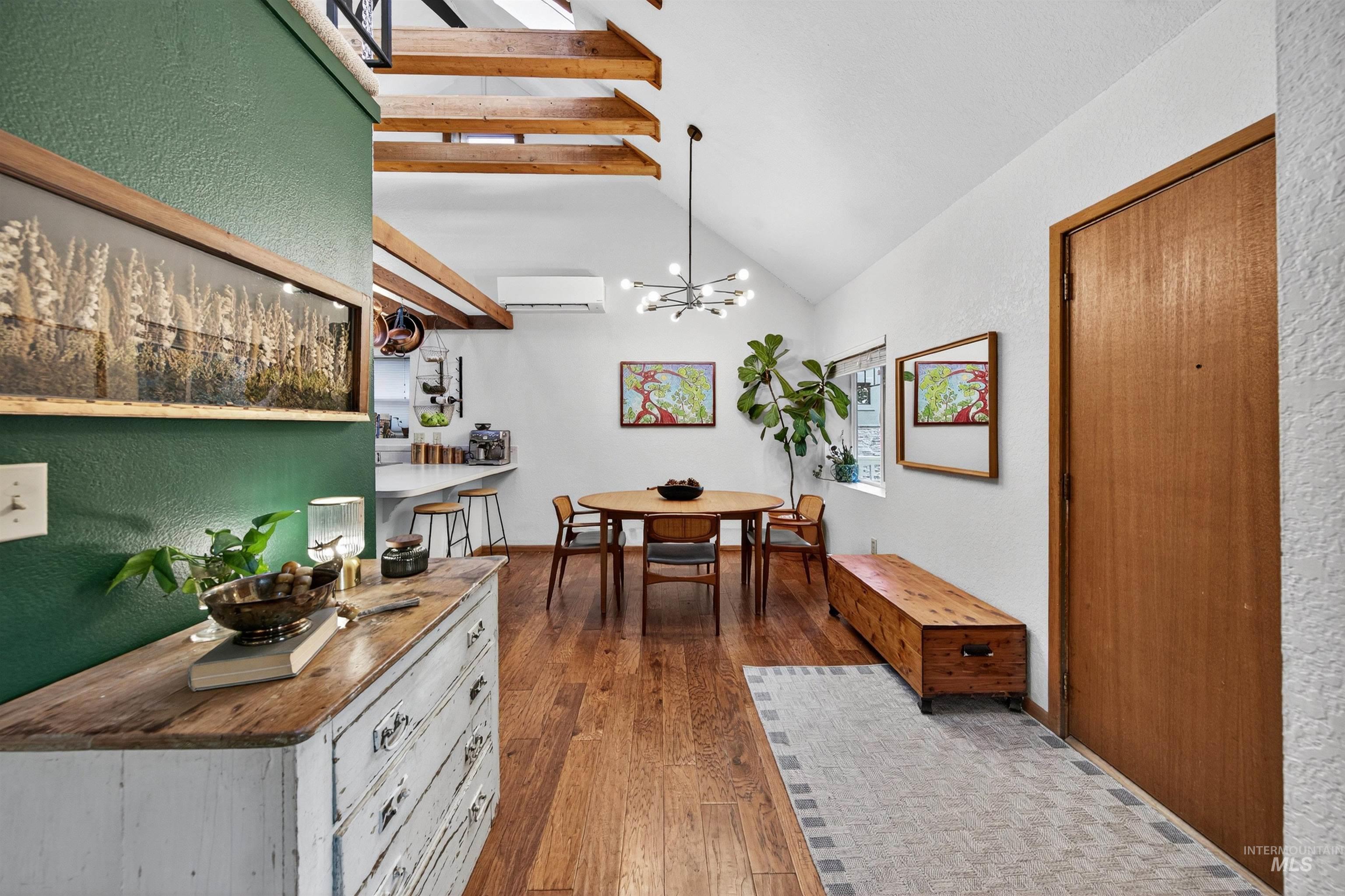 424 W Sherman Street