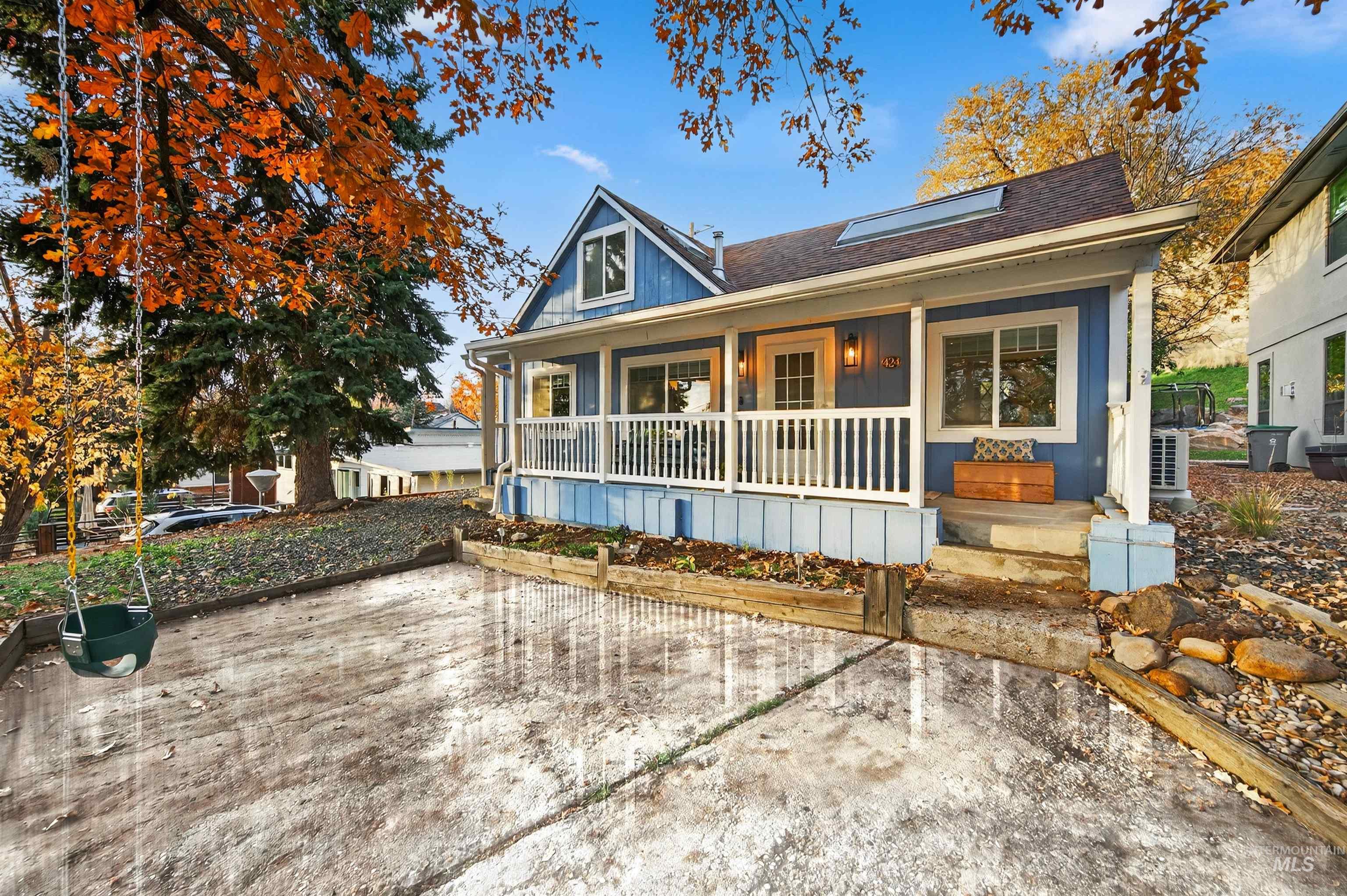 424 W Sherman Street