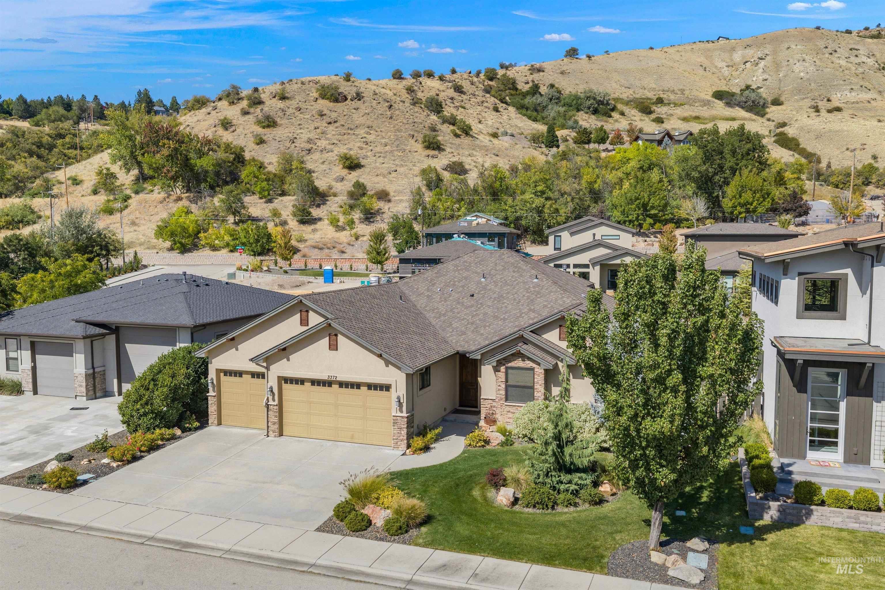 3372 E Parsnip Peak Dr