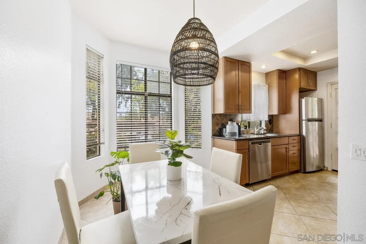 4035 Carmel View Road Unit 117