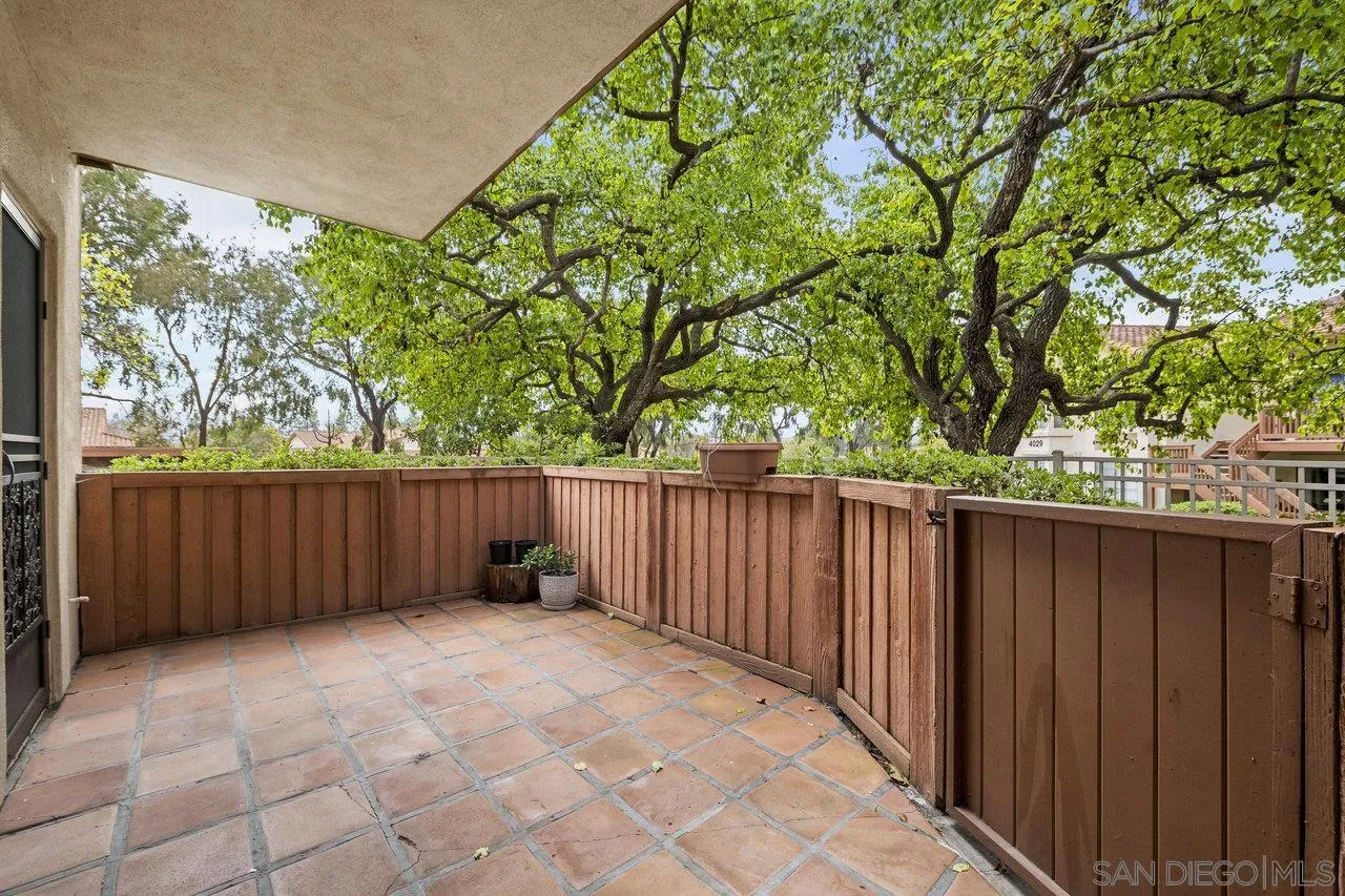 4035 Carmel View Road Unit 117