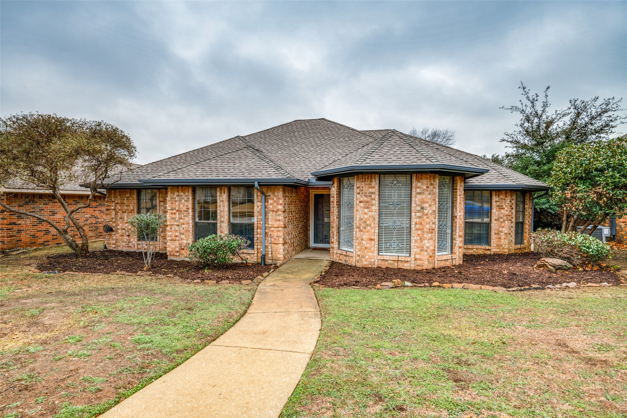 1600 Barclay Drive