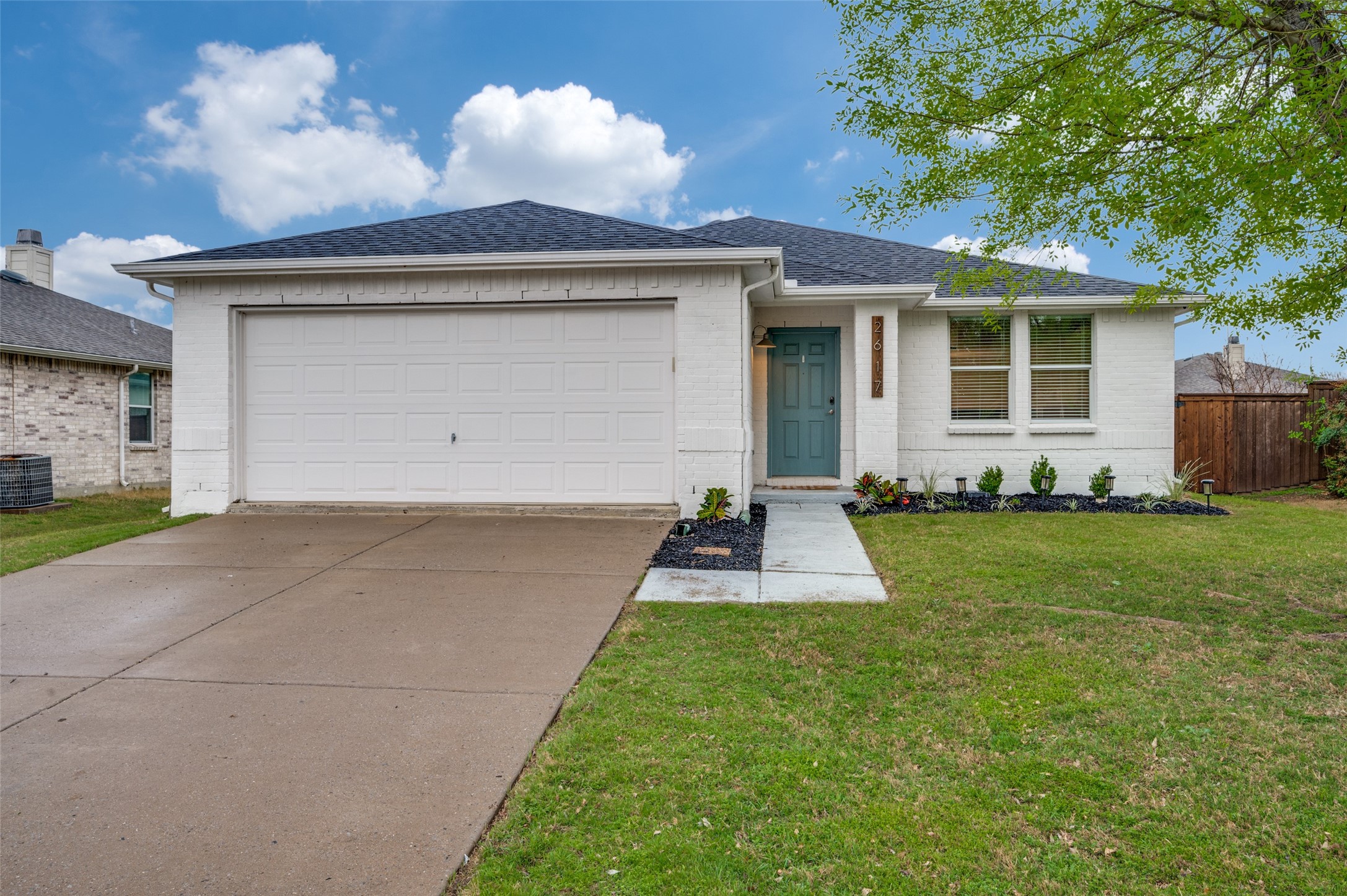 2617 Shorecrest Drive