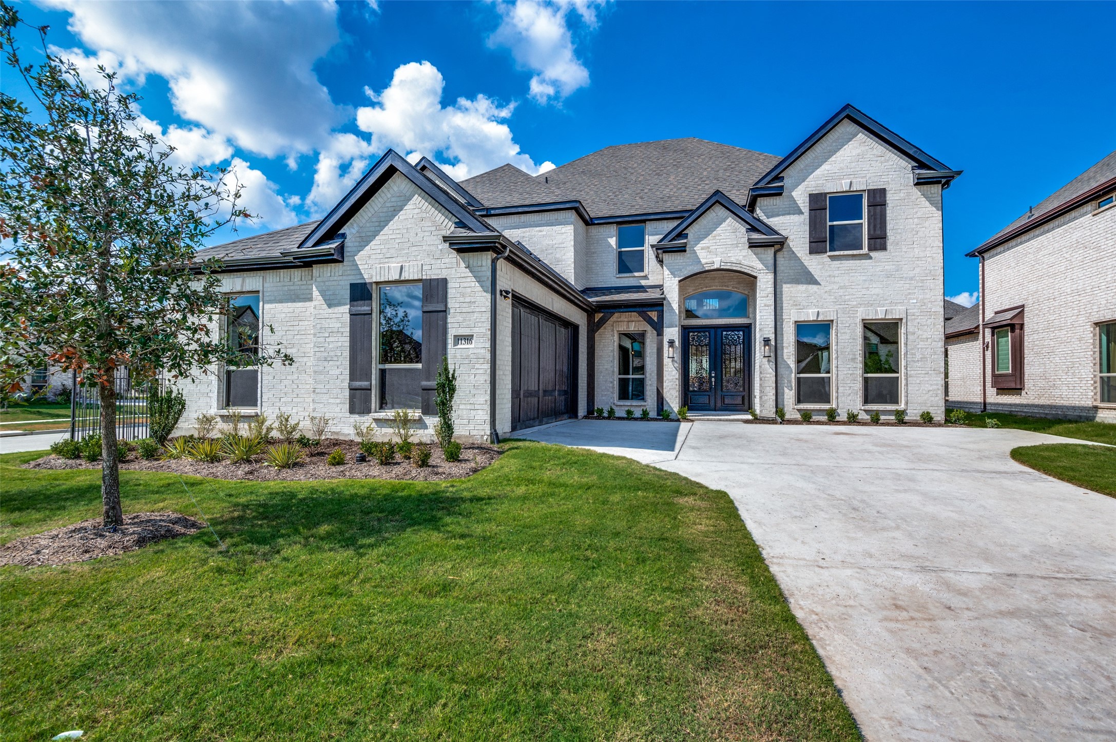 11316 Chapel Hill Lane