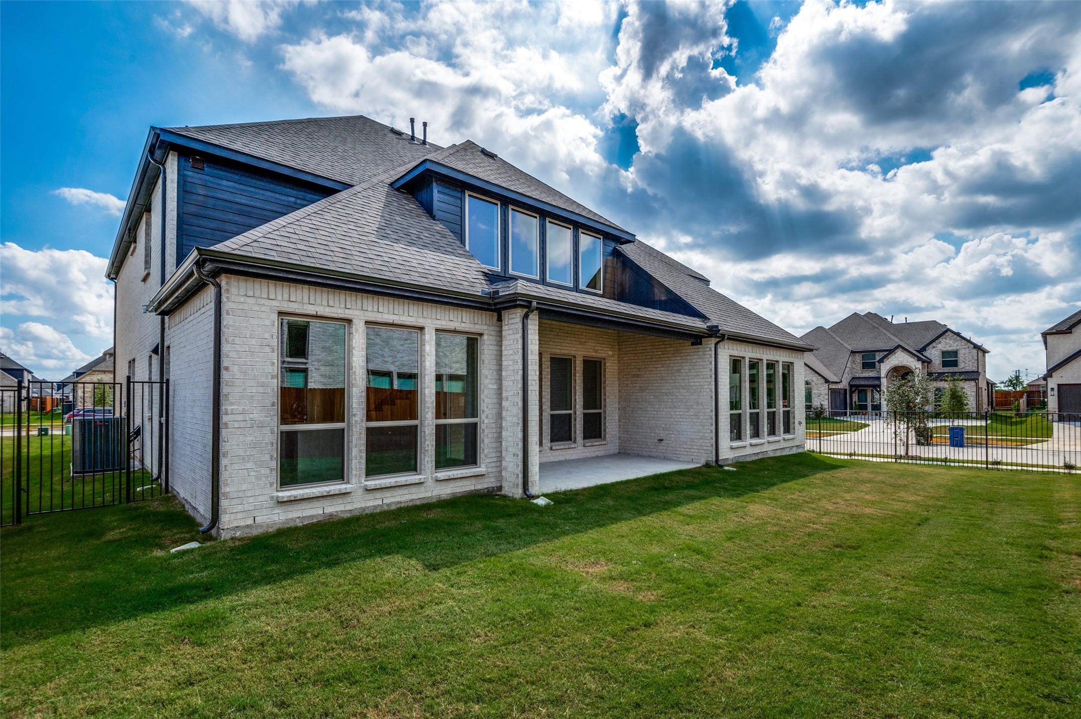 11316 Chapel Hill Lane