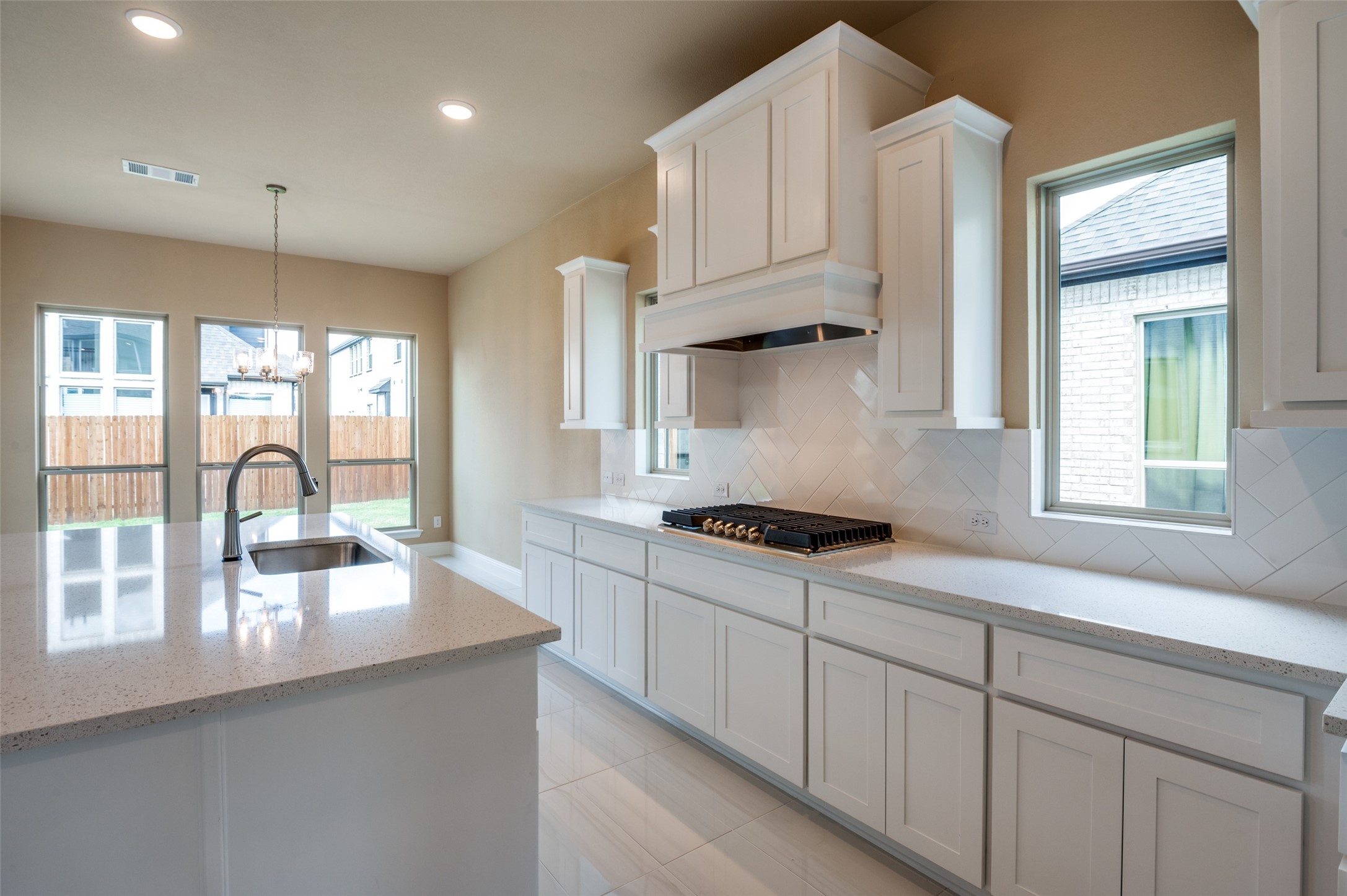 11316 Chapel Hill Lane