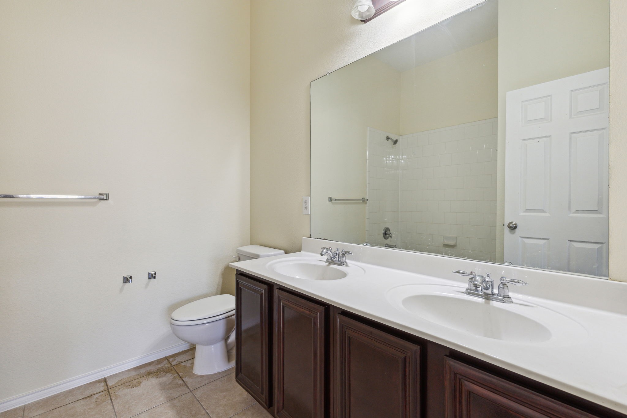 5032 Birchwood Drive