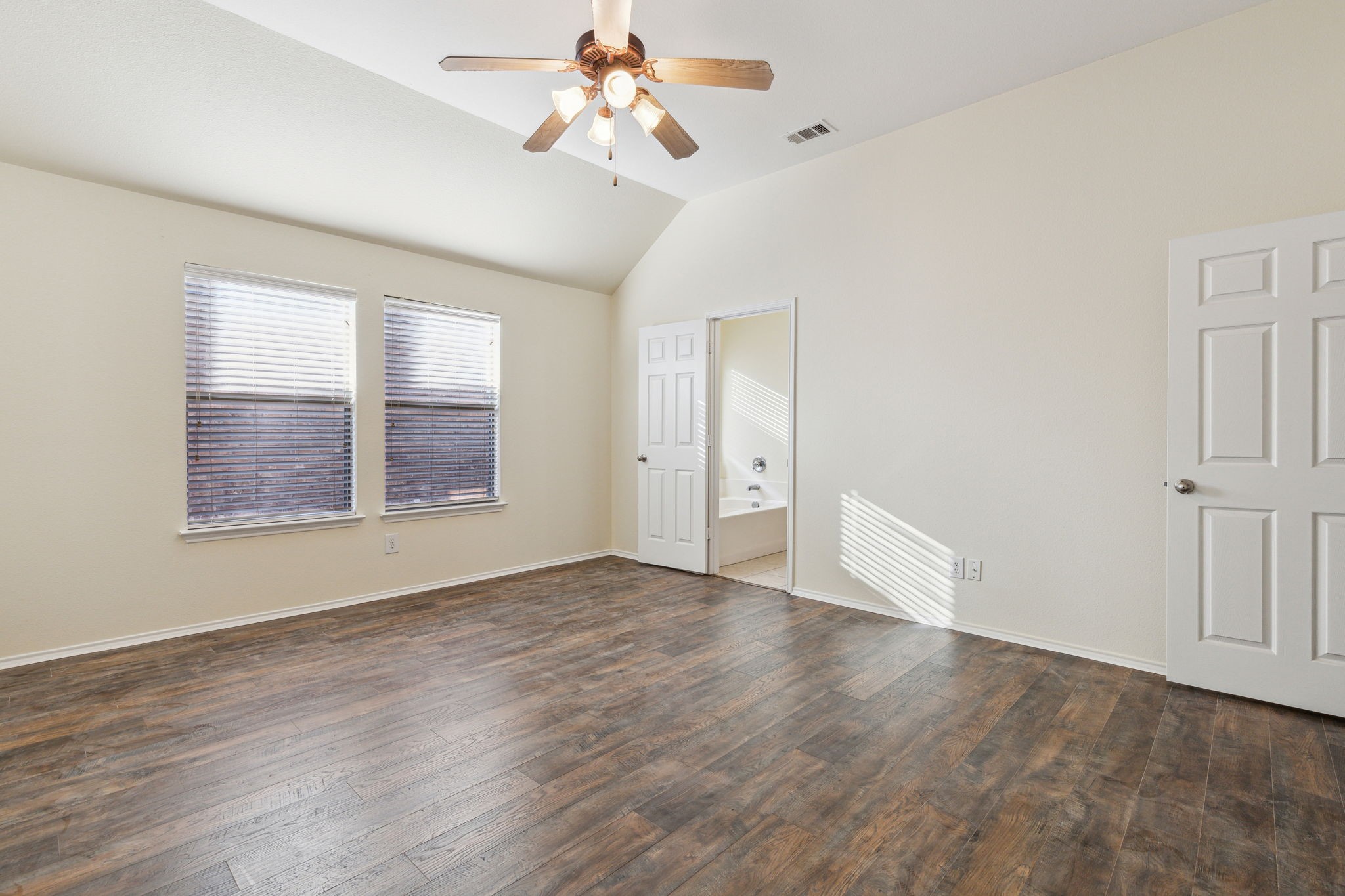 5032 Birchwood Drive