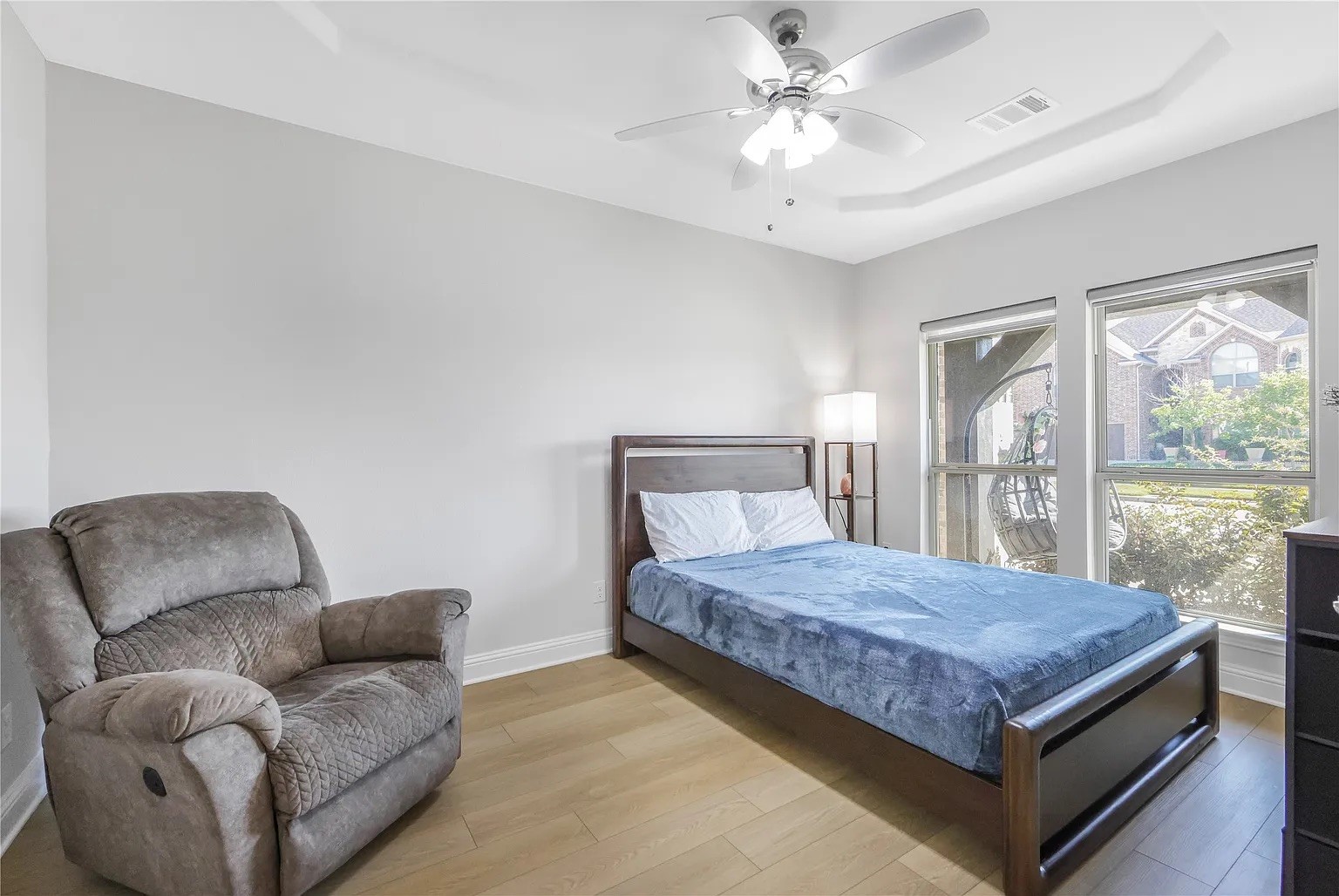 12322 Cottage Lane