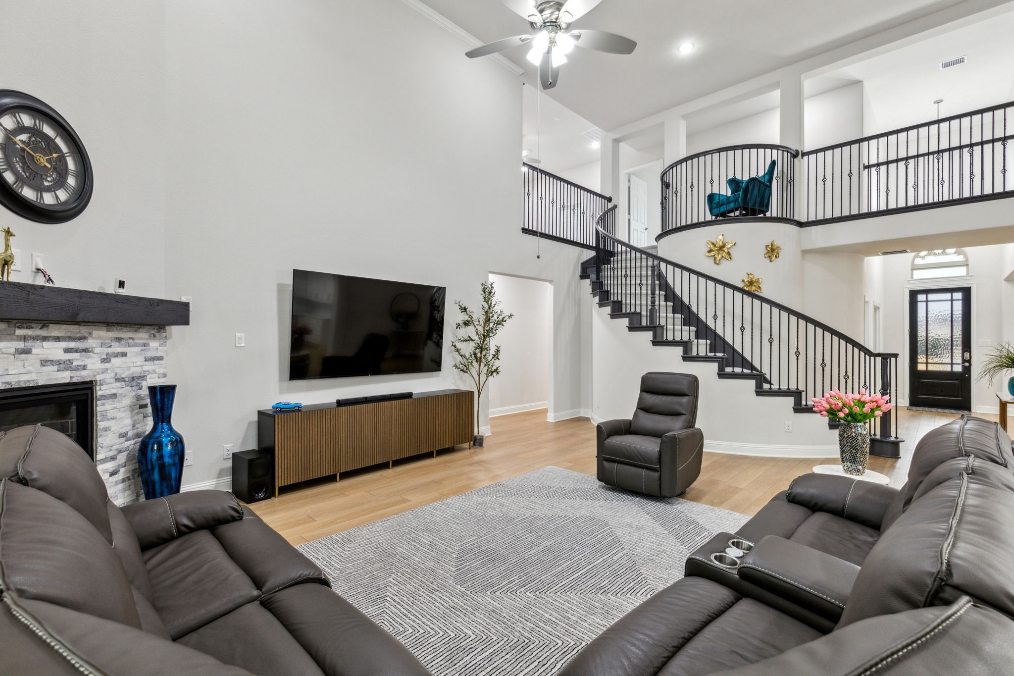 12322 Cottage Lane