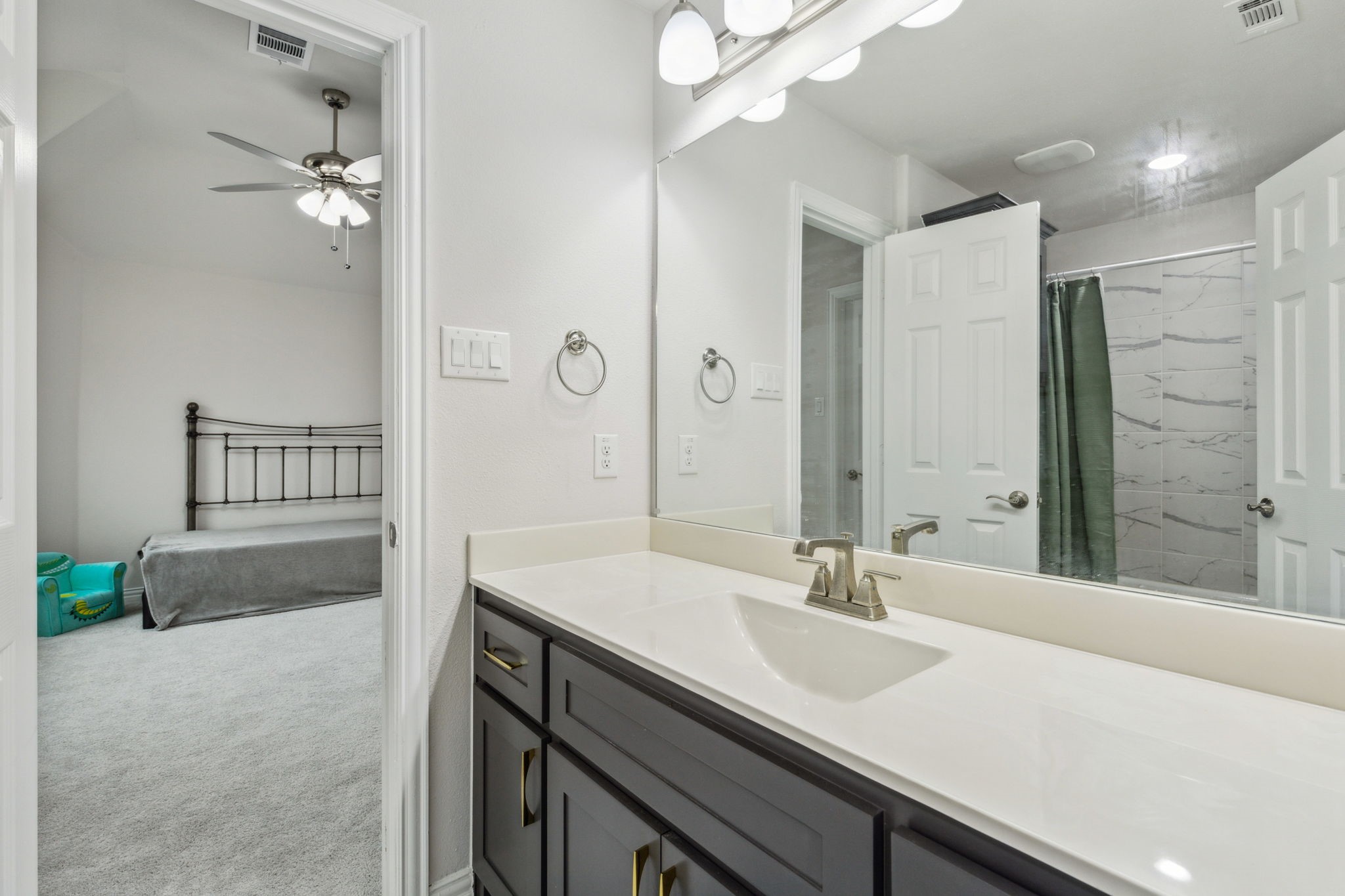 12322 Cottage Lane