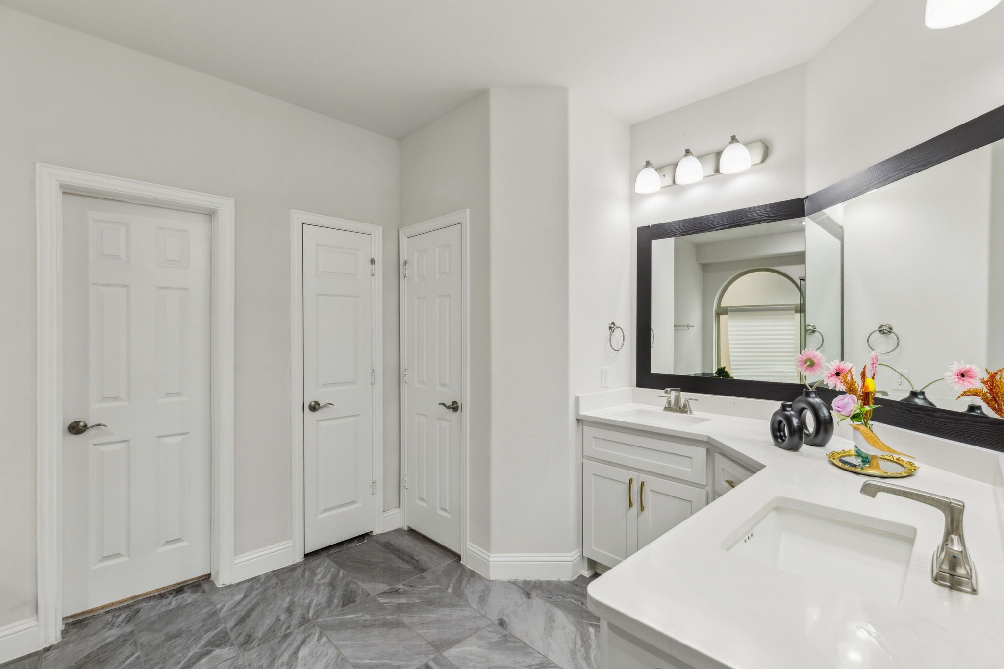 12322 Cottage Lane