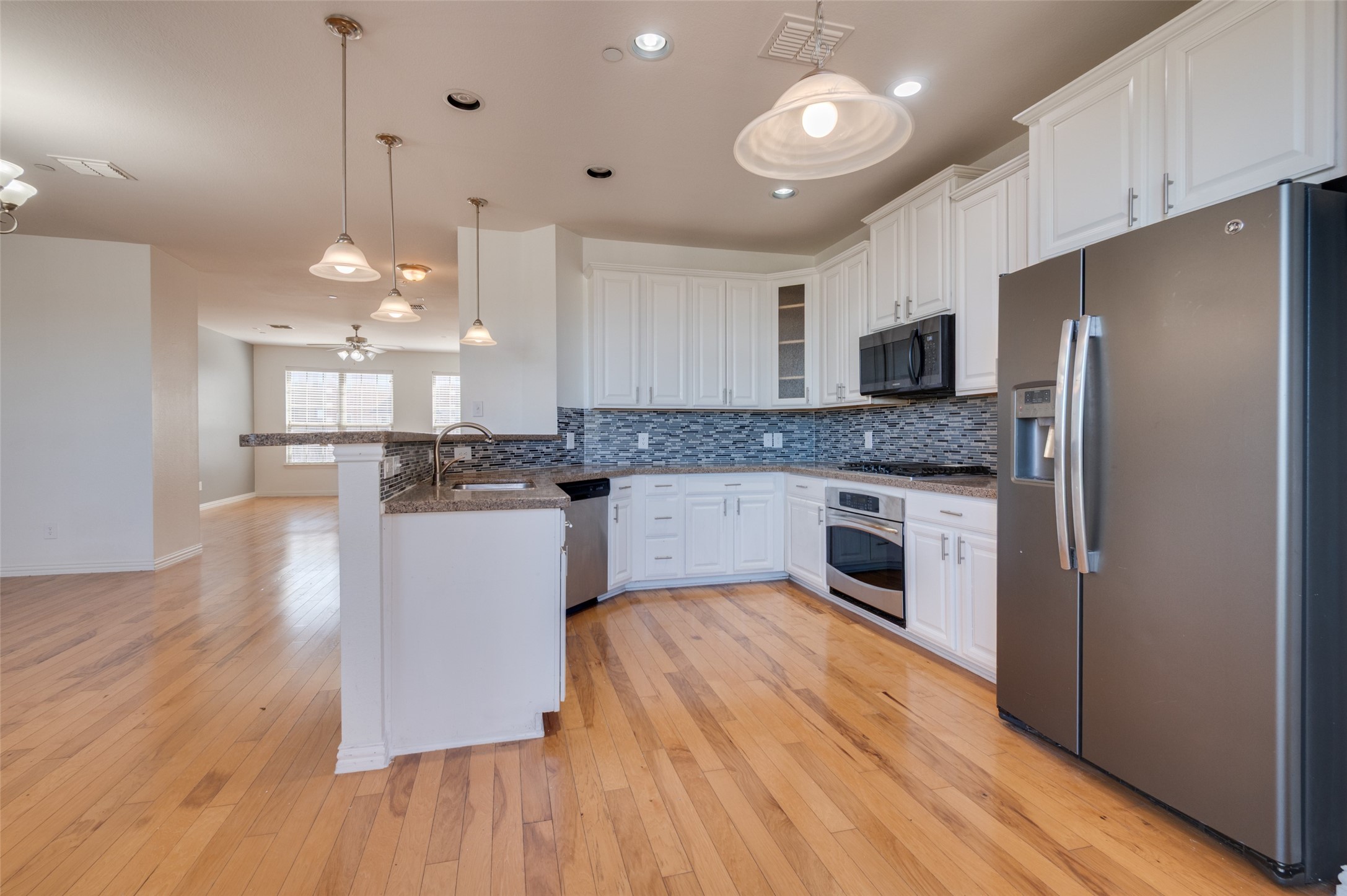 7859 Liverpool Lane