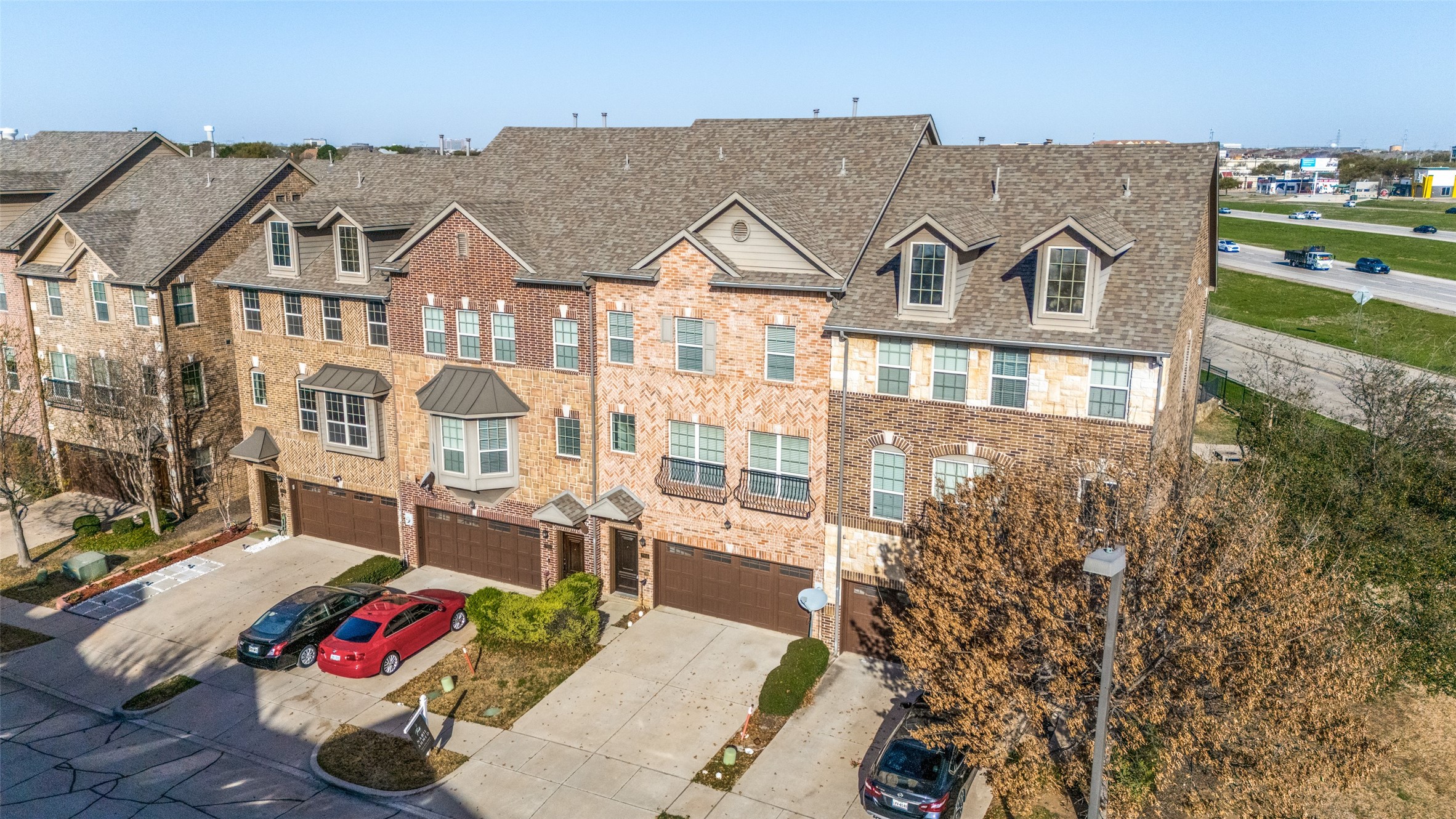 7859 Liverpool Lane