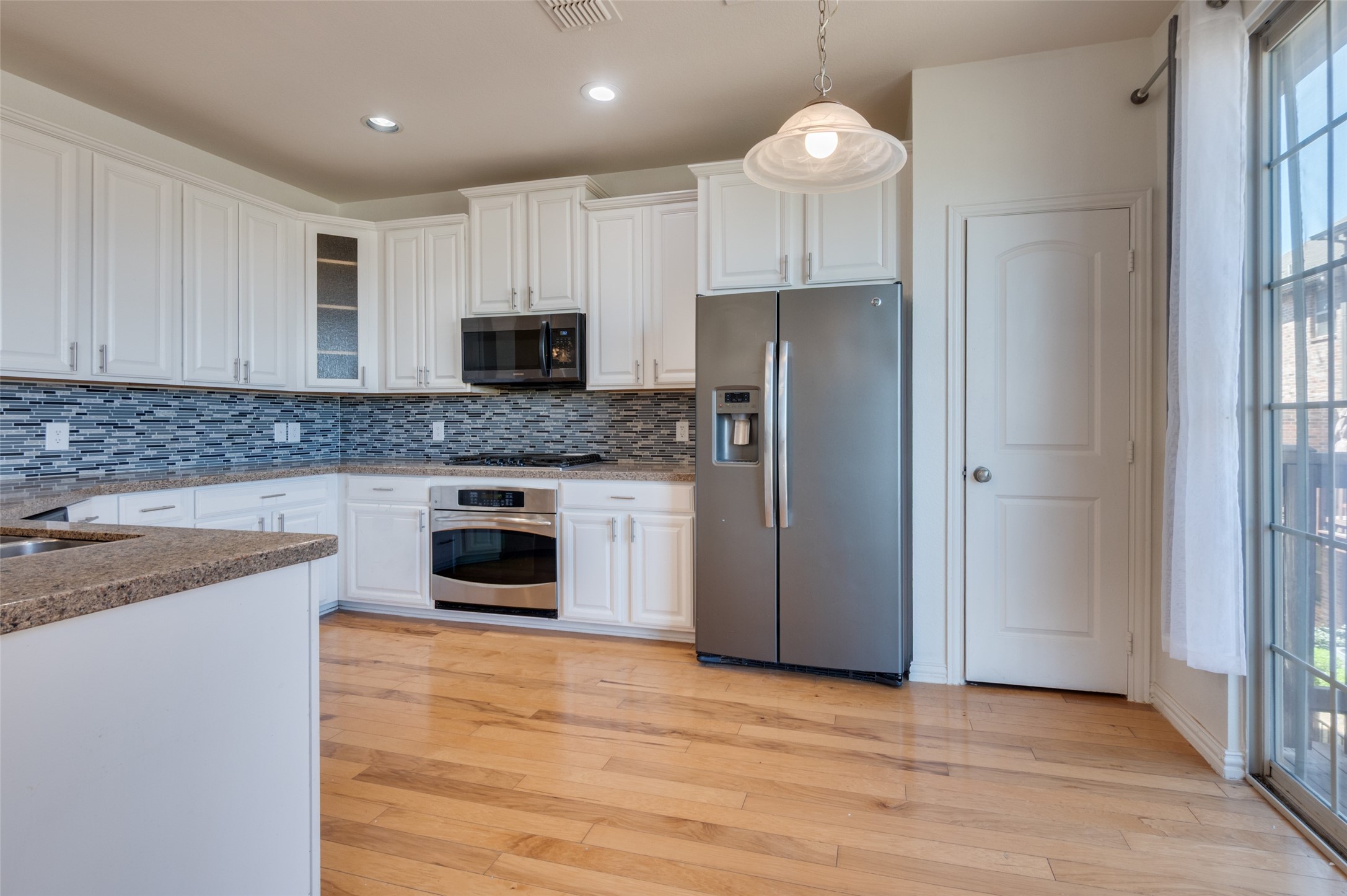 7859 Liverpool Lane