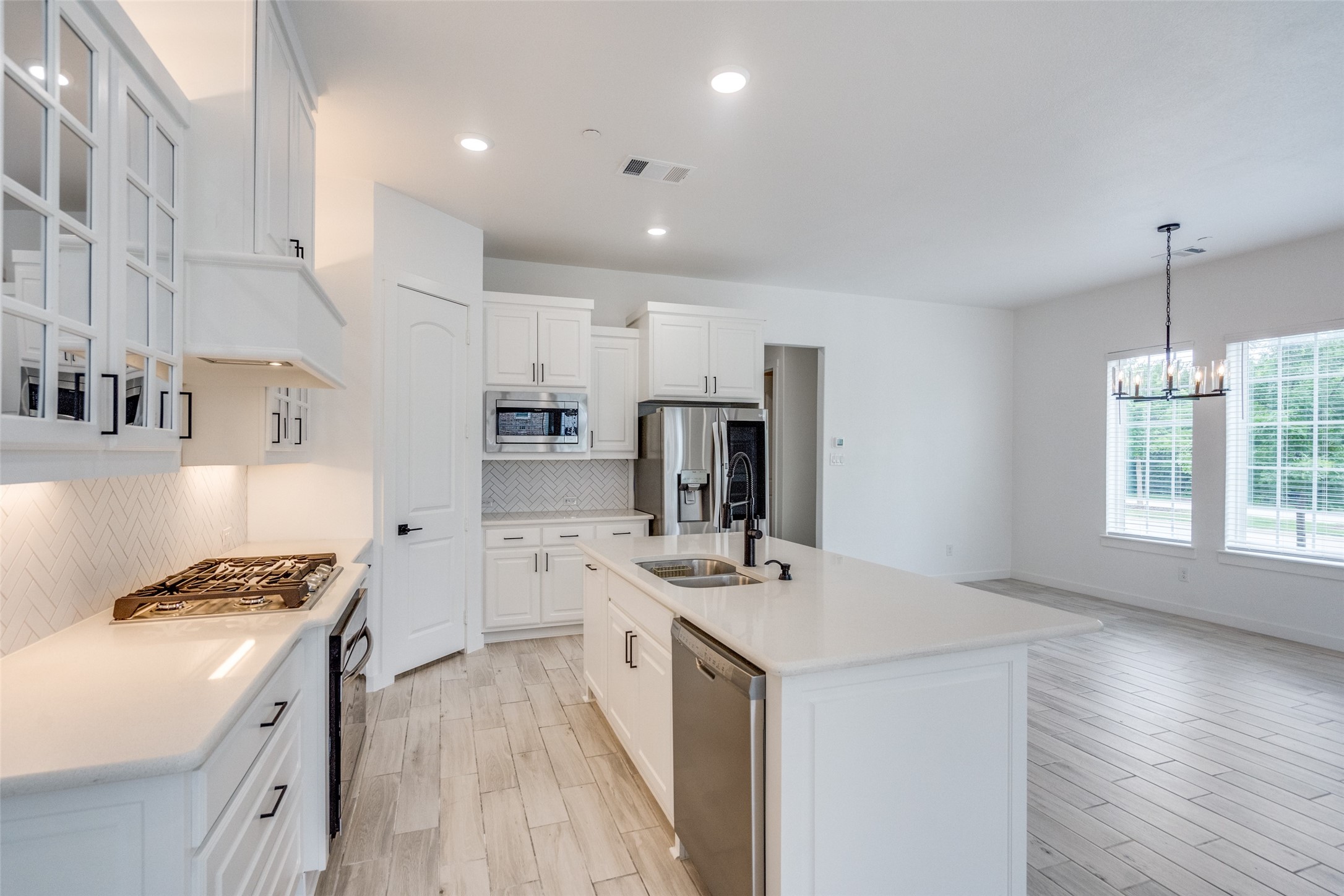 7207 Switchgrass Road