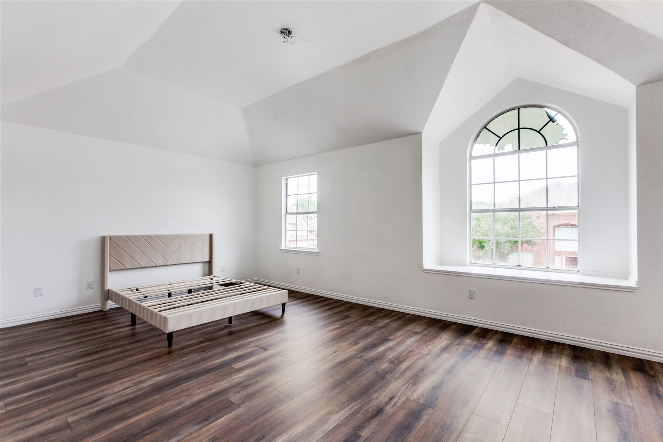 3713 Dentelle Drive