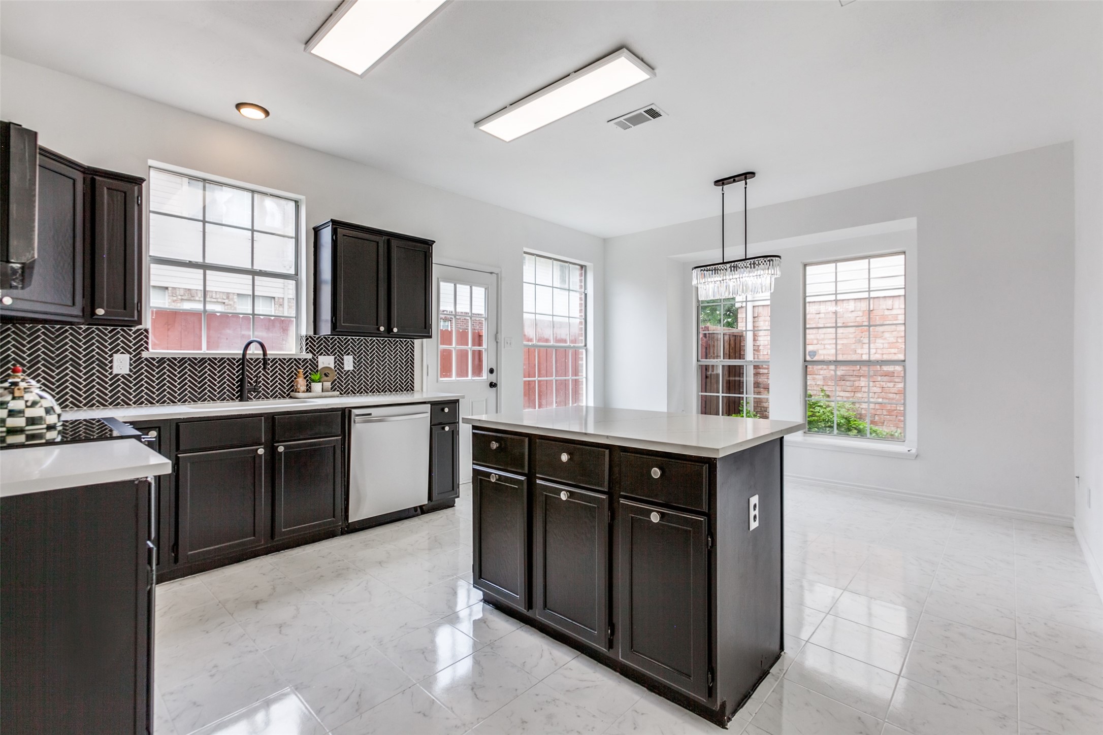 3713 Dentelle Drive