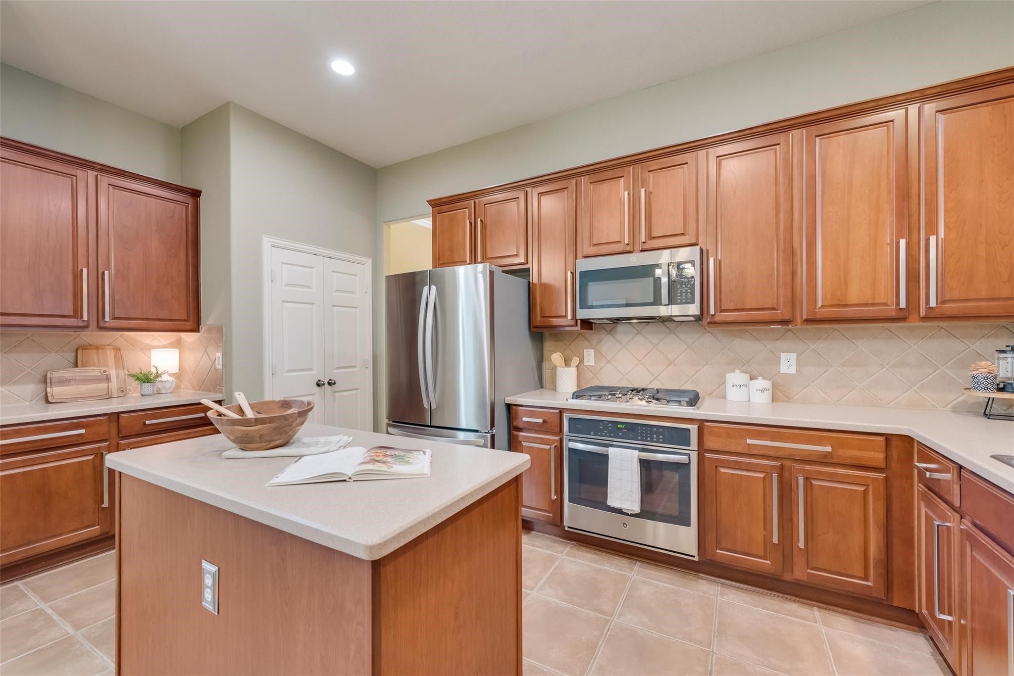 5685 Country View Lane