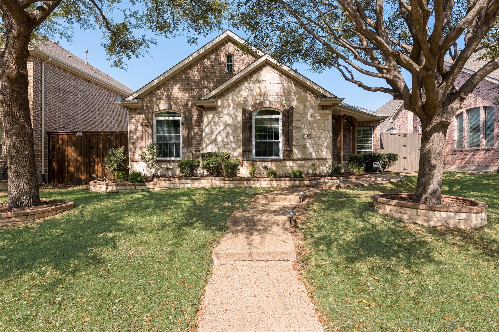 5685 Country View Lane