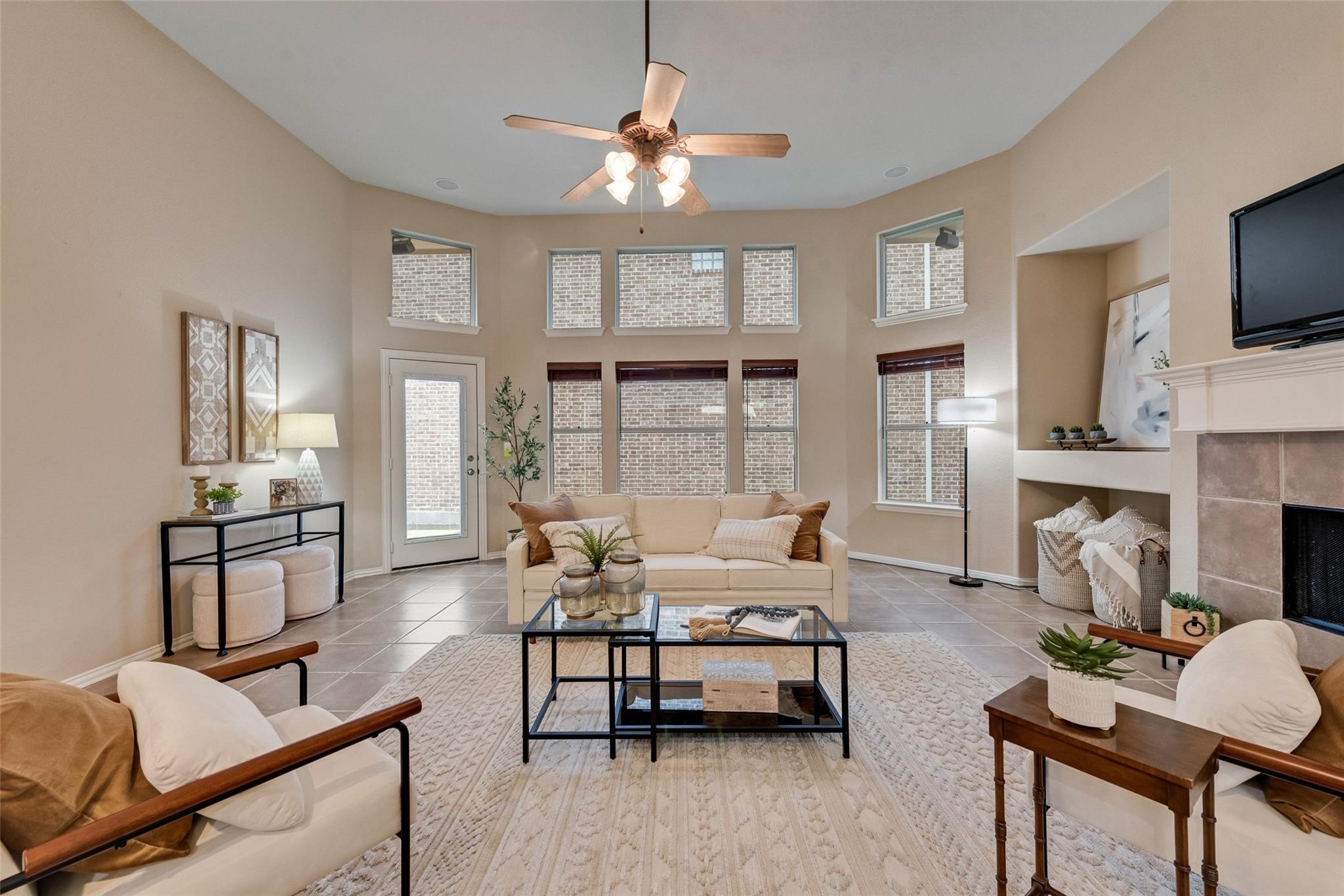 5685 Country View Lane