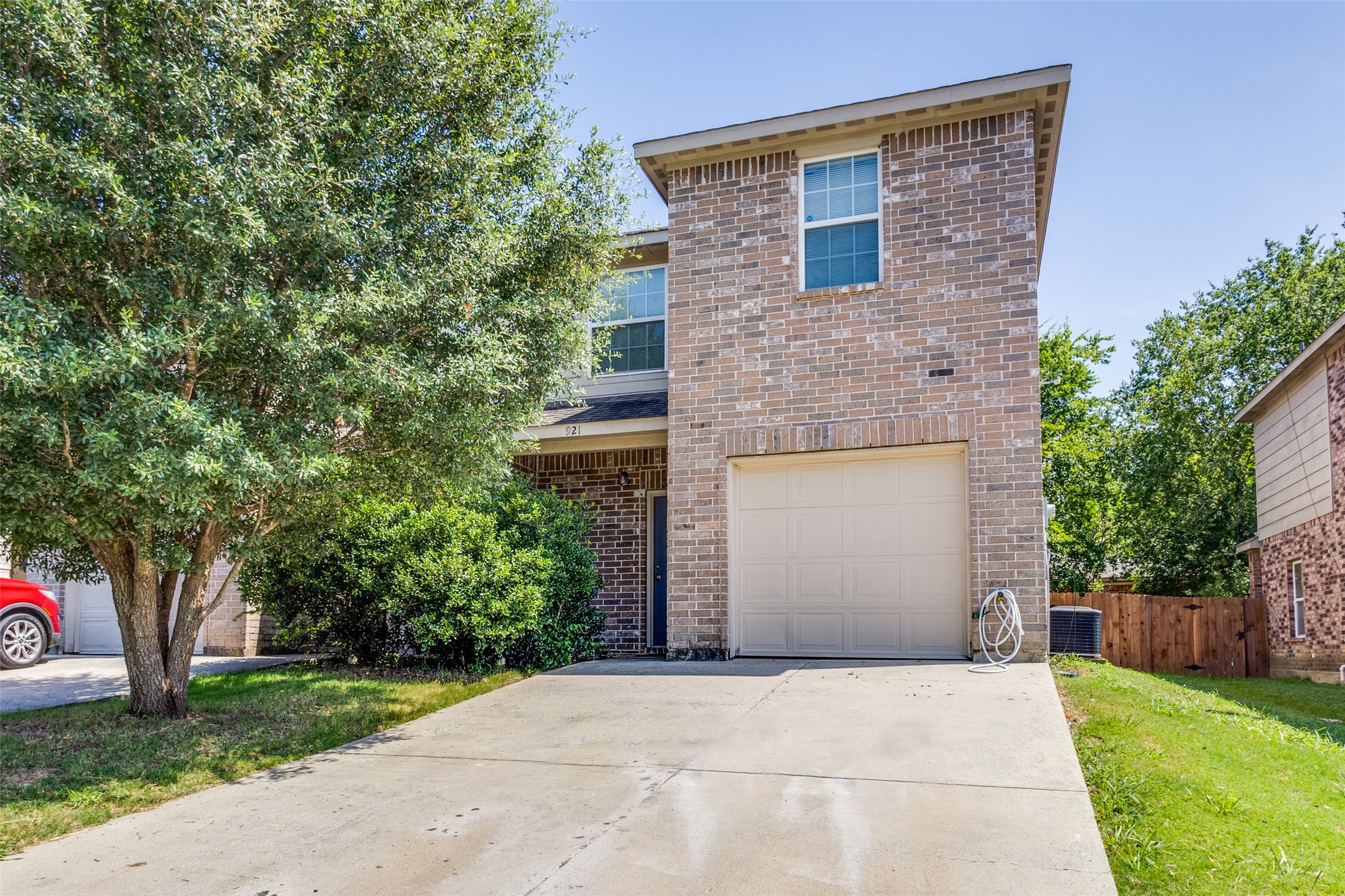 921 Parkplace Ridge