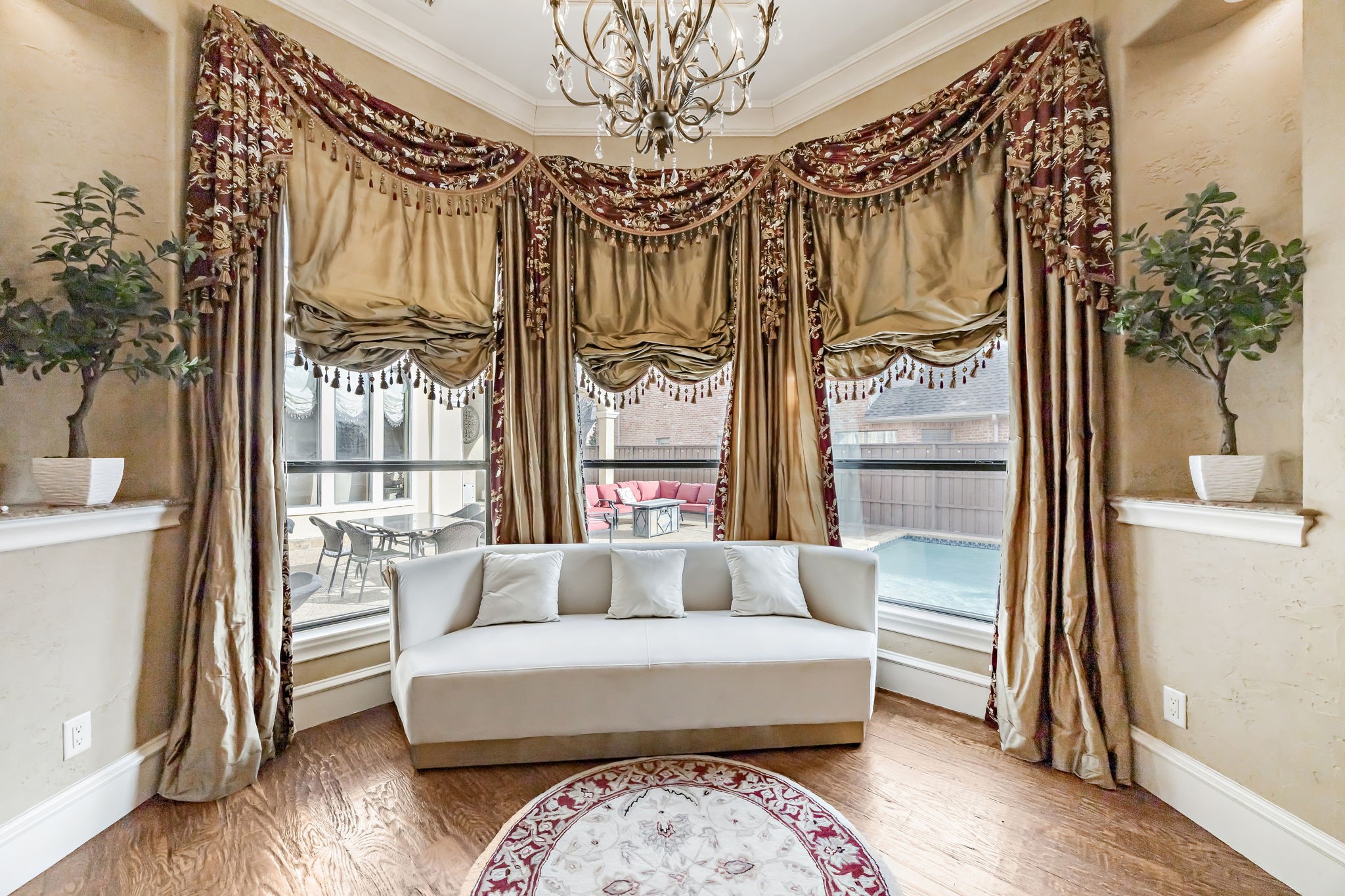 6545 Crown Forest Drive